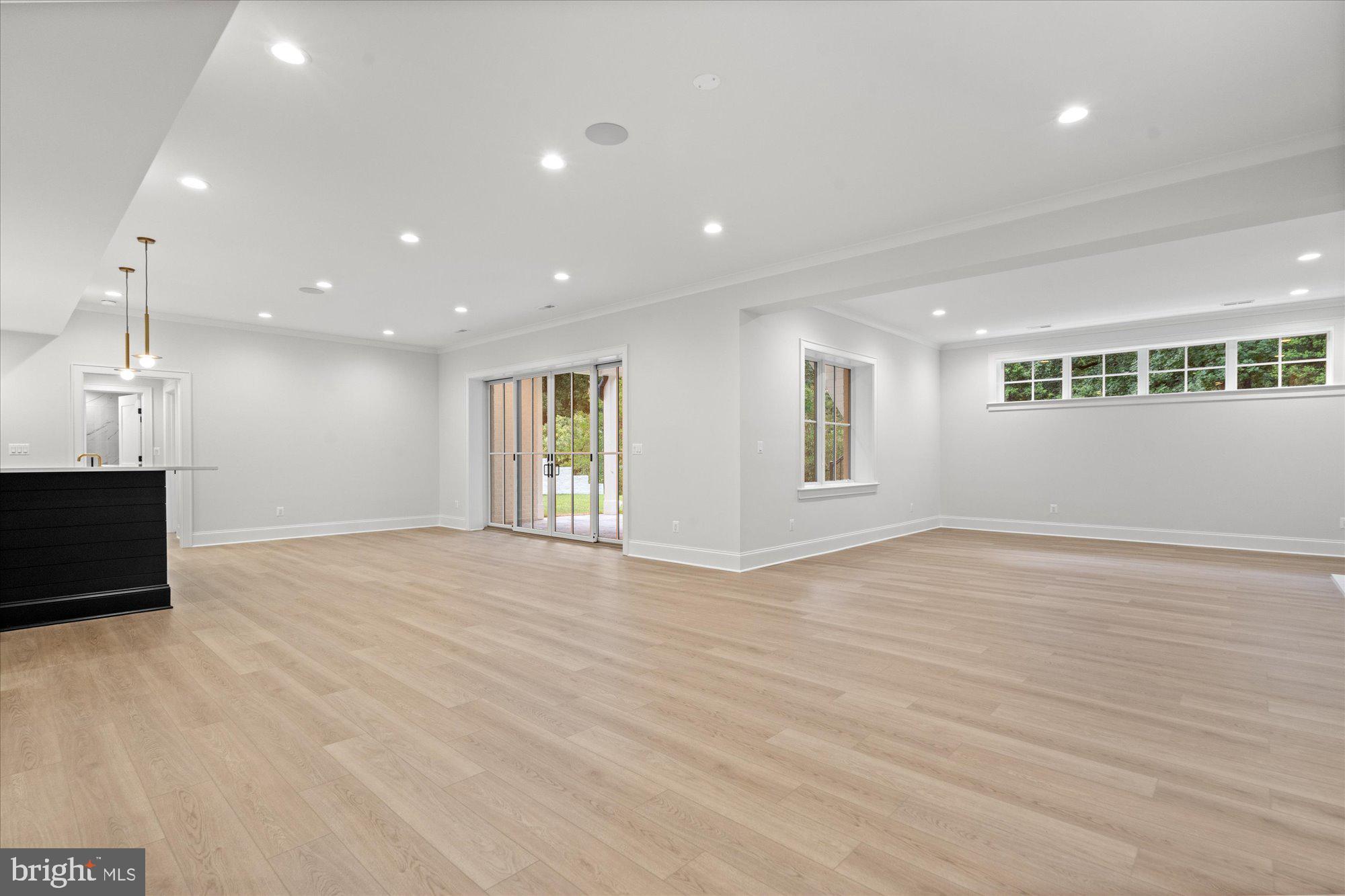 BROYHILL FOREST - Residential