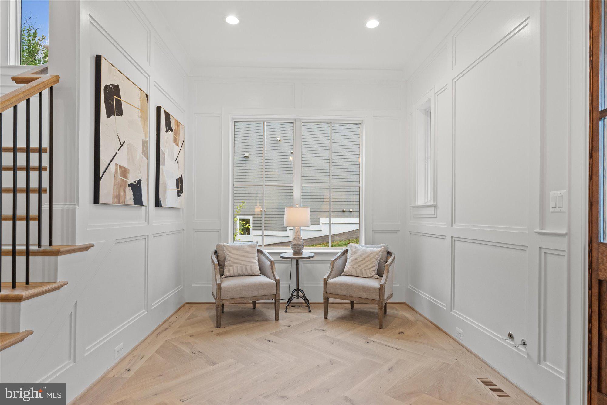 BROYHILL FOREST - Residential