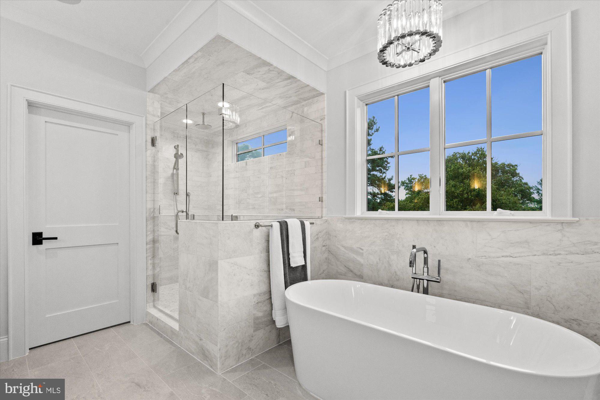 BROYHILL FOREST - Residential