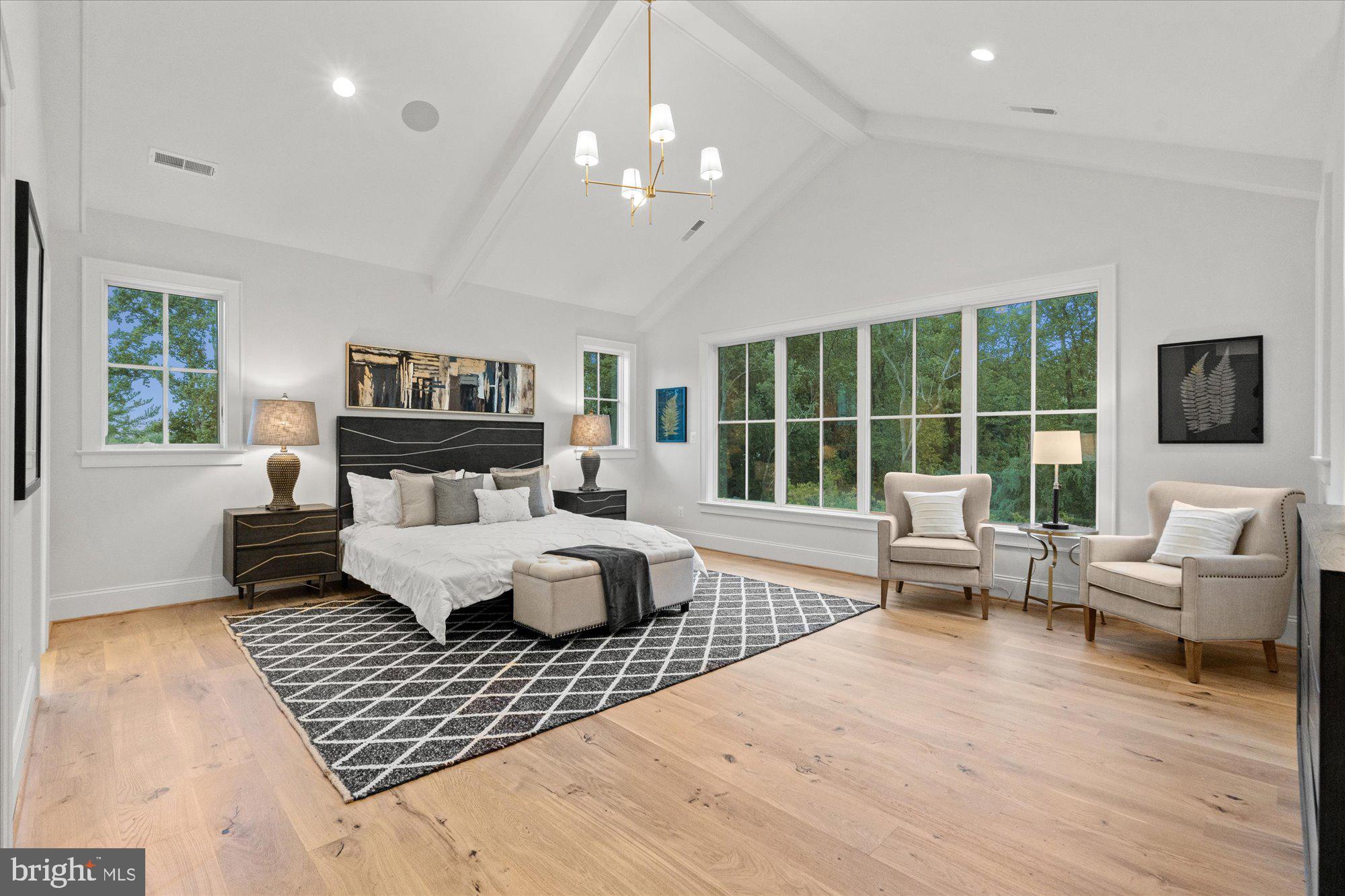 BROYHILL FOREST - Residential