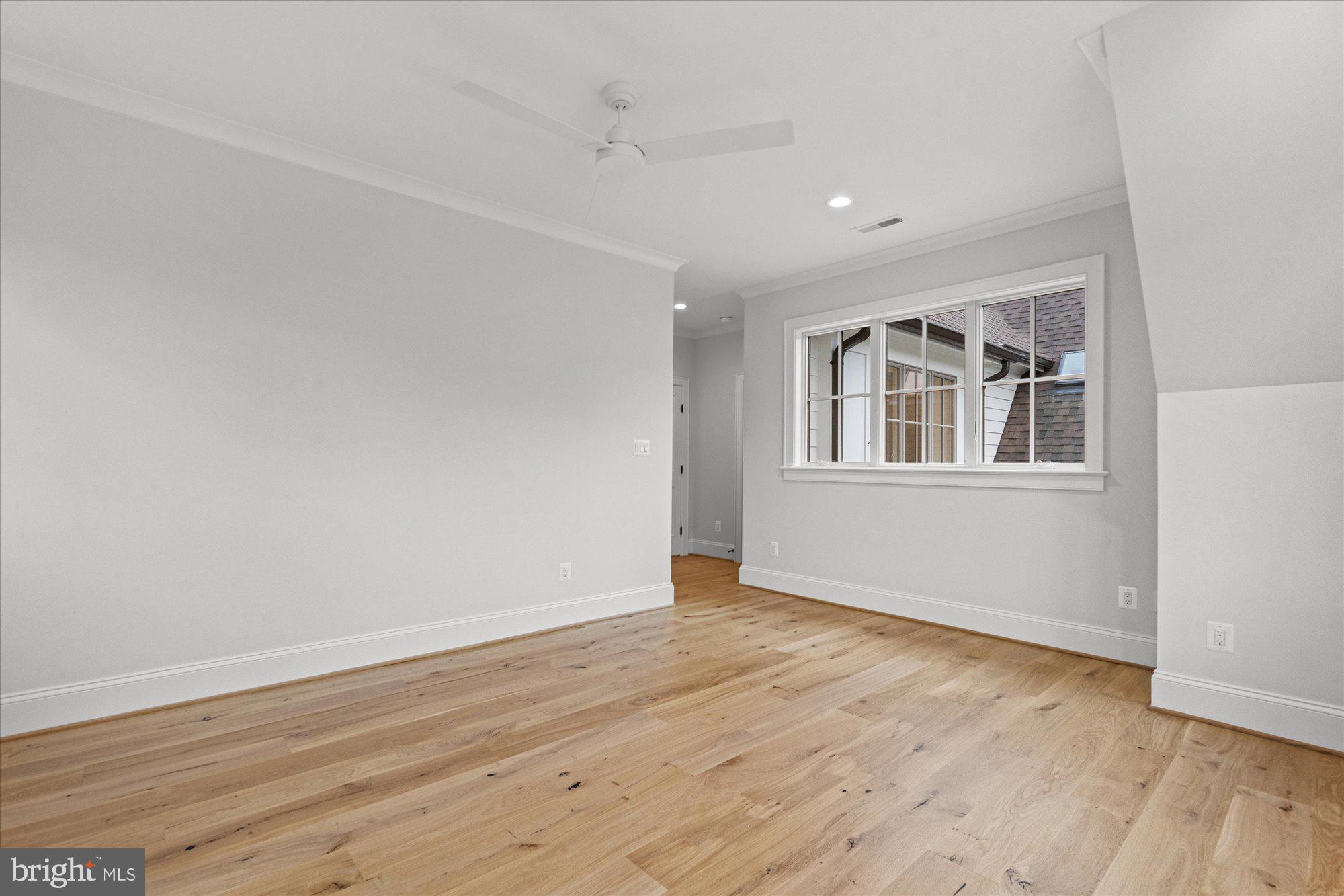 BROYHILL FOREST - Residential