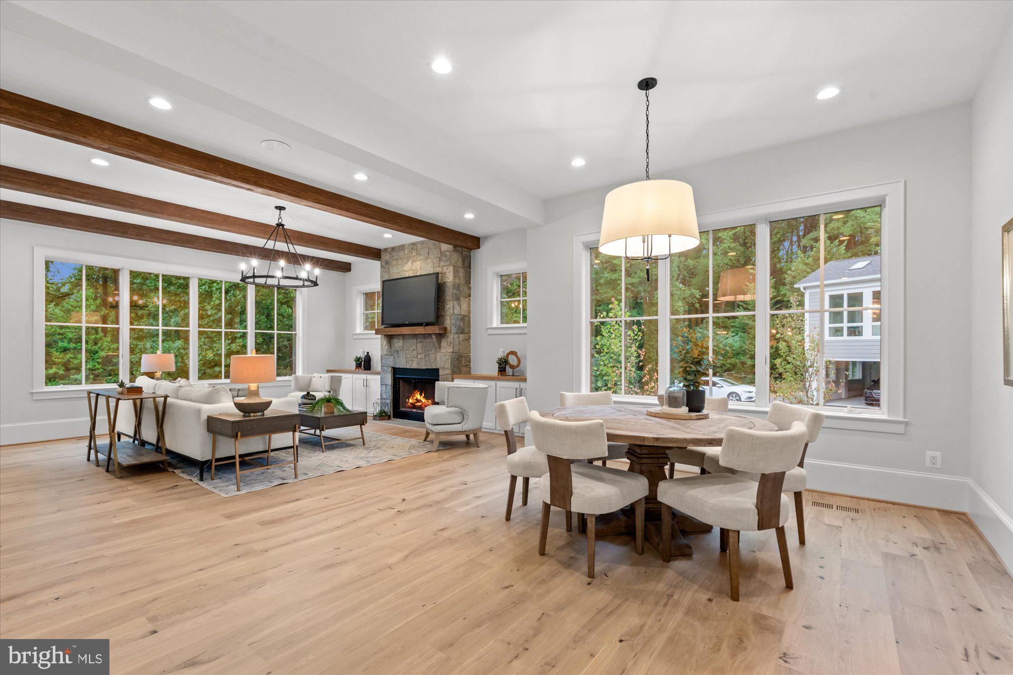 BROYHILL FOREST - Residential