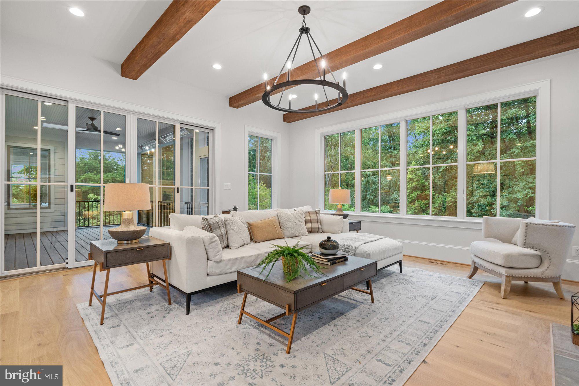 BROYHILL FOREST - Residential