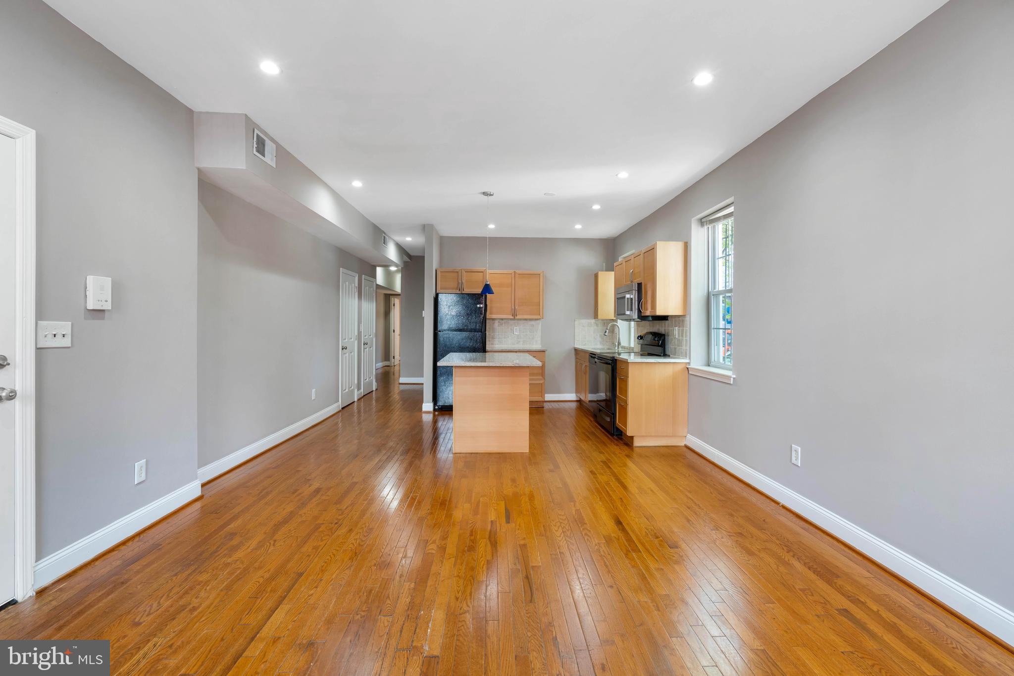 1757-59 FRANKFORD AVENUE 1