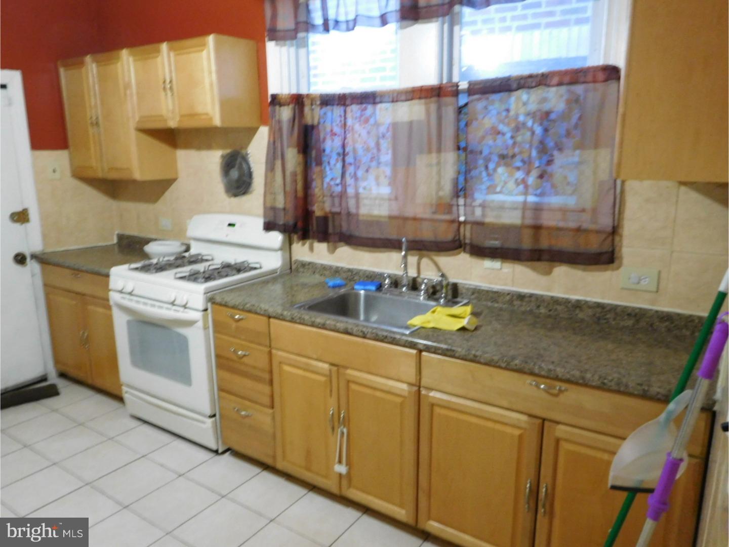 MAYFAIR - Residential