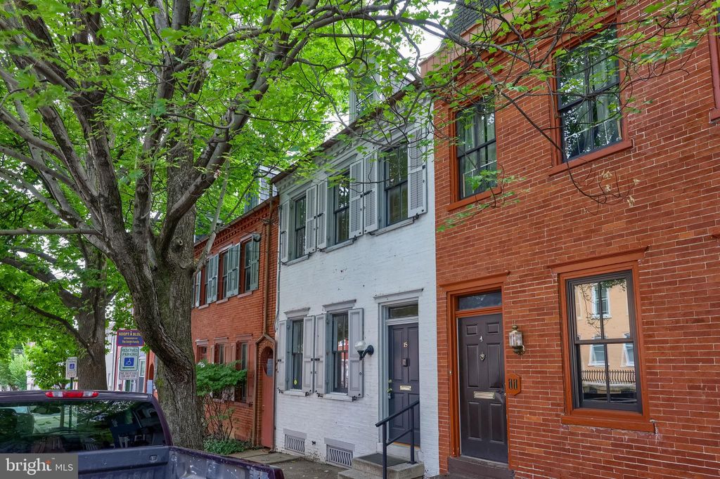 Photo of 15 N Plum Street, LANCASTER, PA 17602 (MLS # PALA2074966)