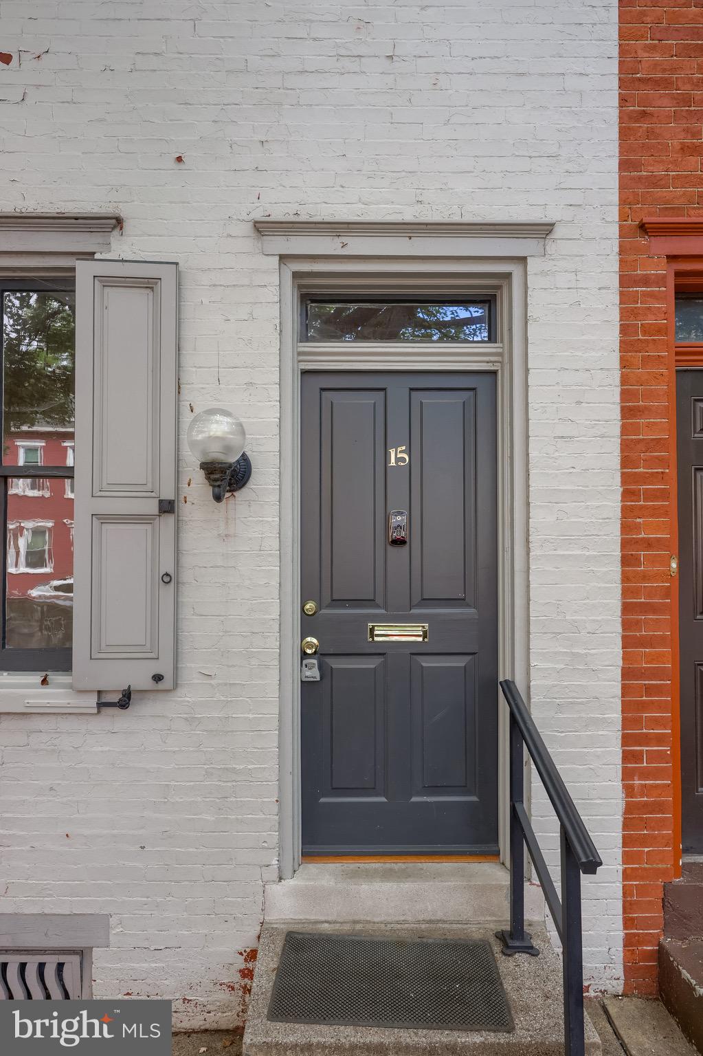 15 N PLUM STREET