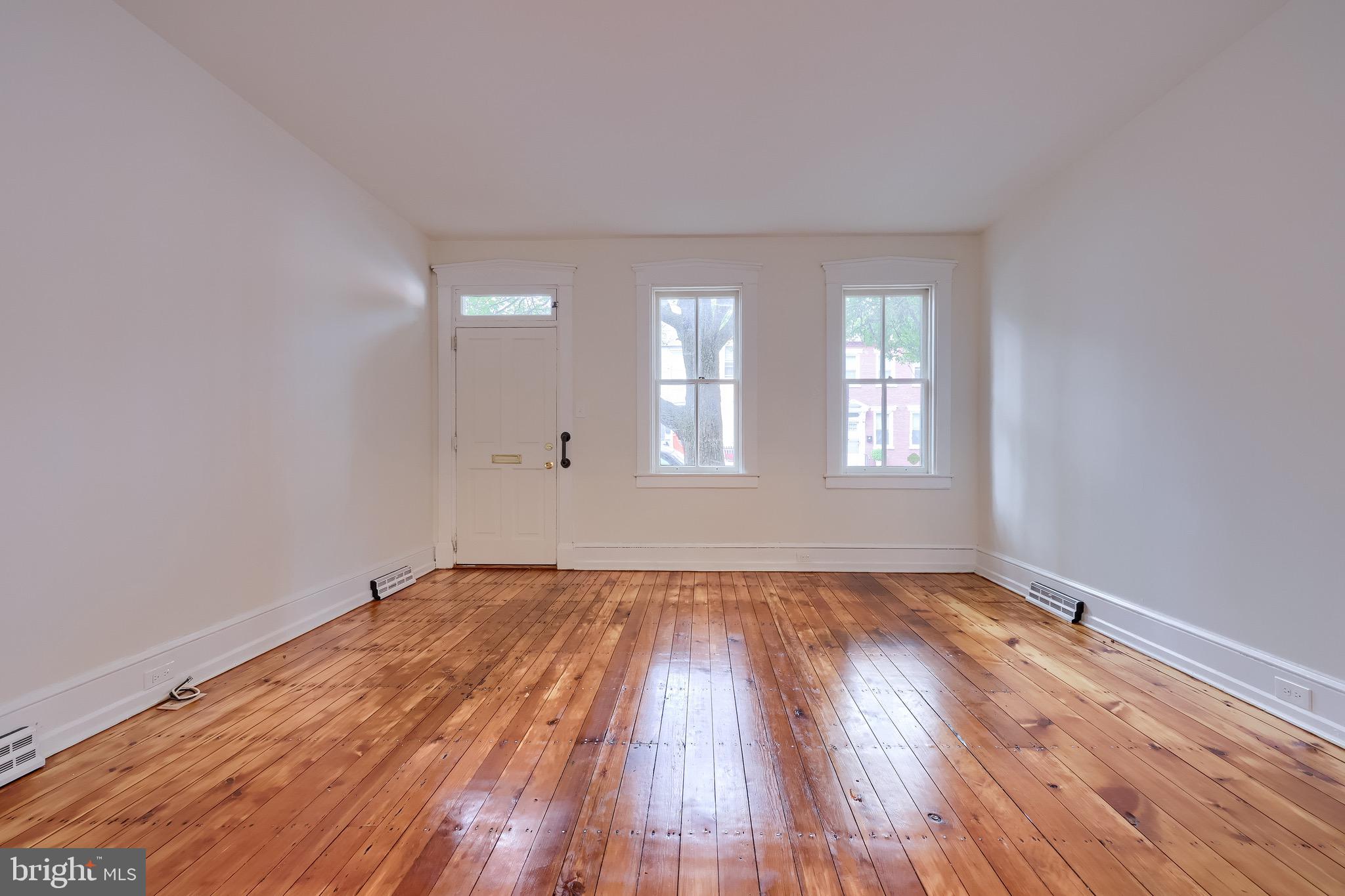 15 N PLUM STREET