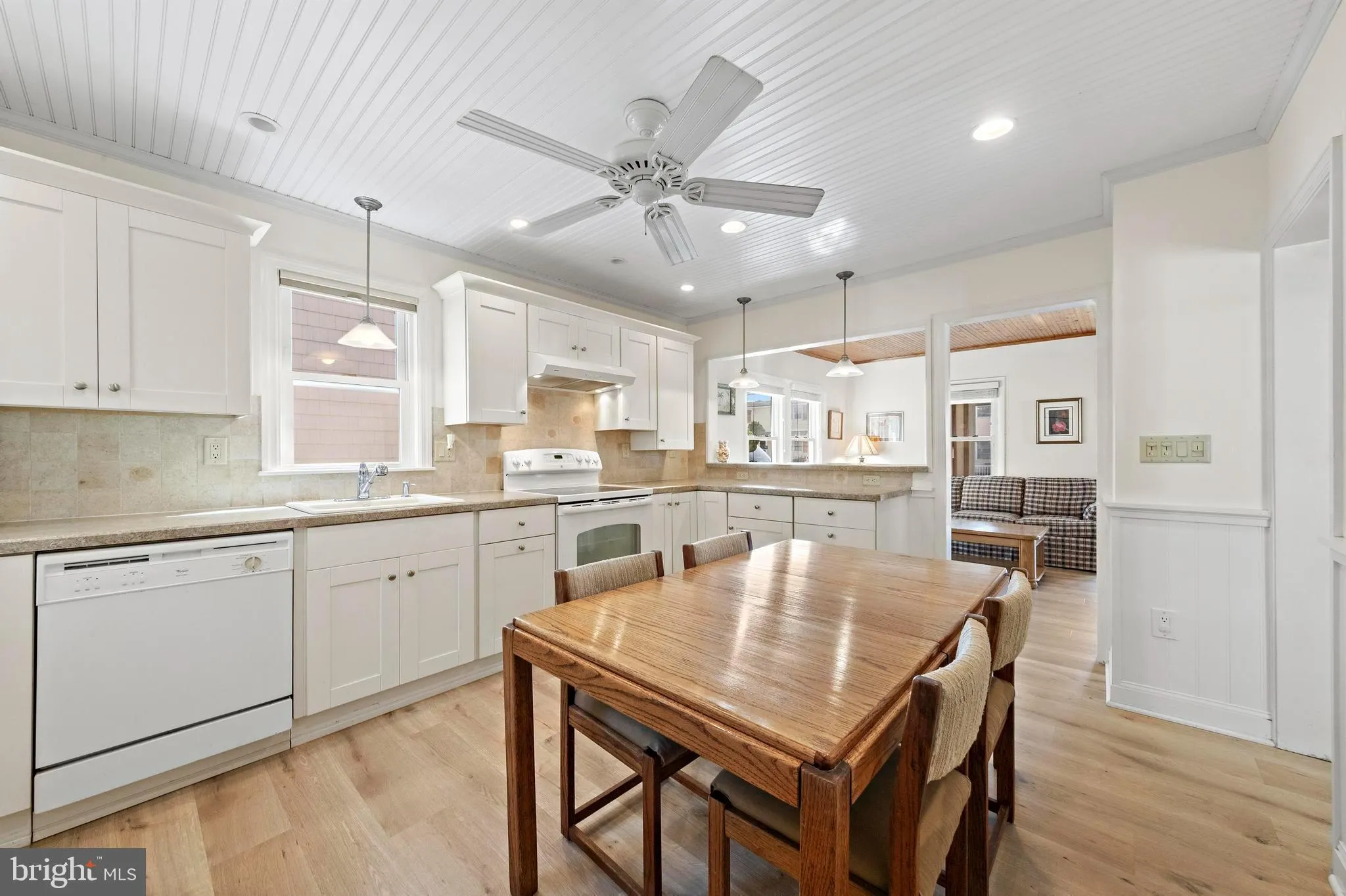 Long Beach Township, New Jersey 08008, United States, 4 Bedrooms Bedrooms, ,2 BathroomsBathrooms,Residential,Active,232236