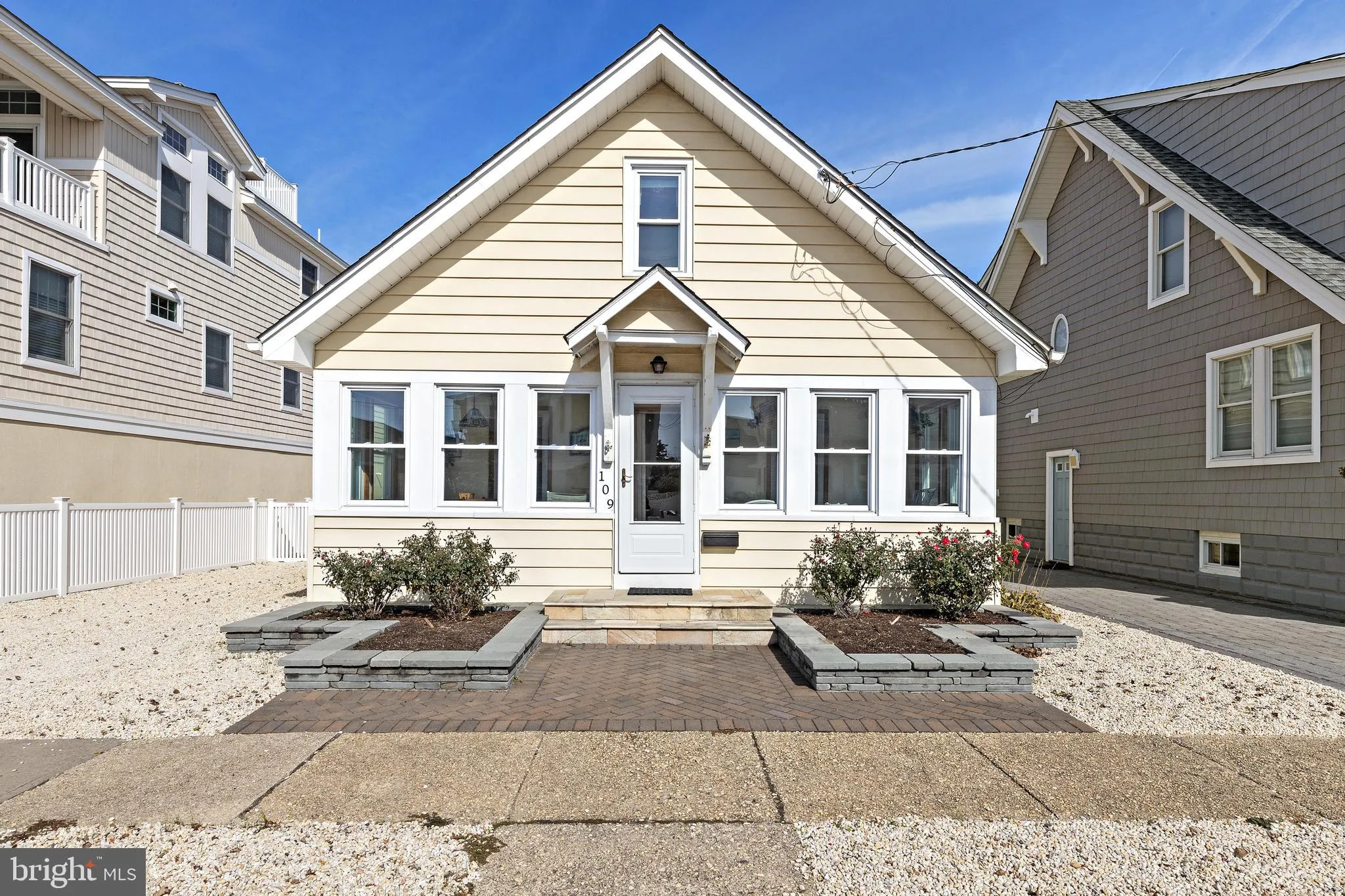 Long Beach Township, New Jersey 08008, United States, 4 Bedrooms Bedrooms, ,2 BathroomsBathrooms,Residential,Active,232236