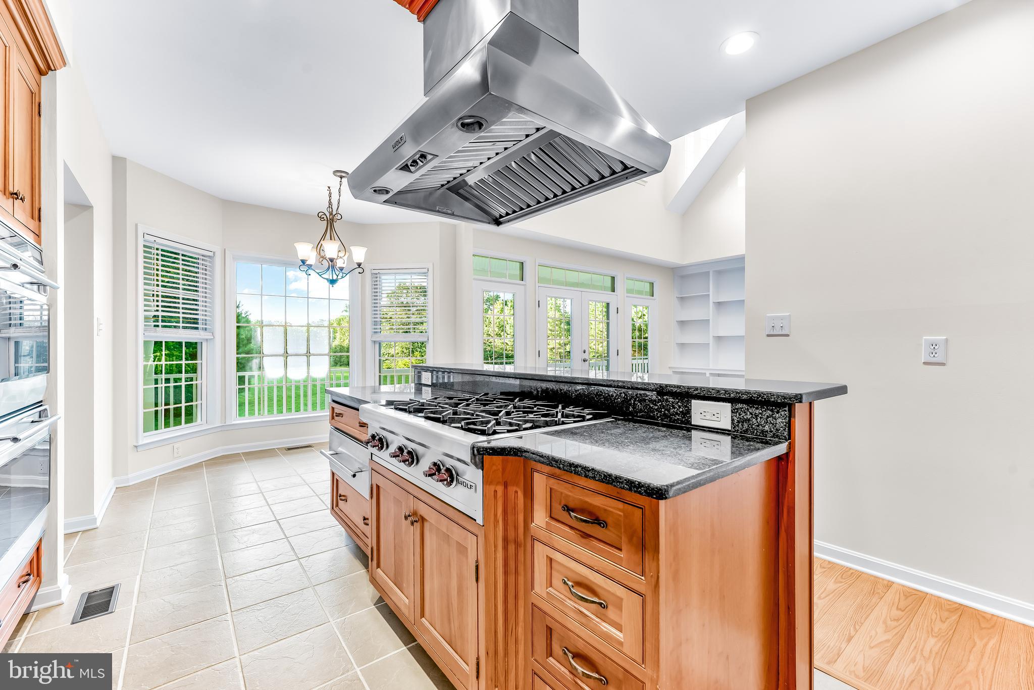 CANOE NECK CREEK - Residential