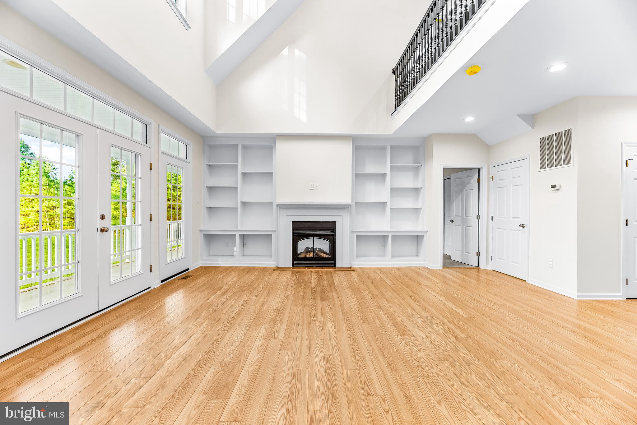 CANOE NECK CREEK - Residential