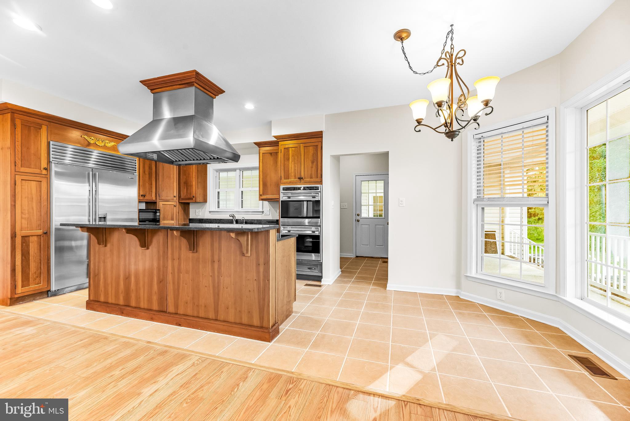 CANOE NECK CREEK - Residential