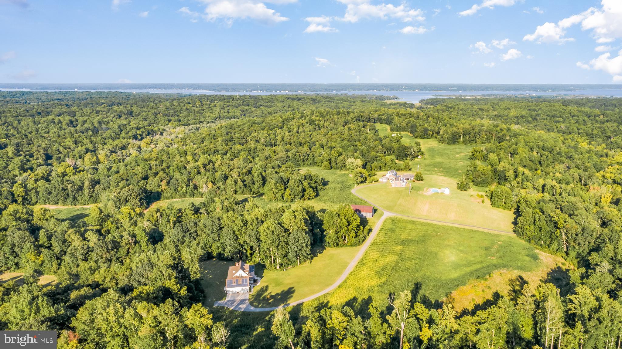 CANOE NECK CREEK - Residential