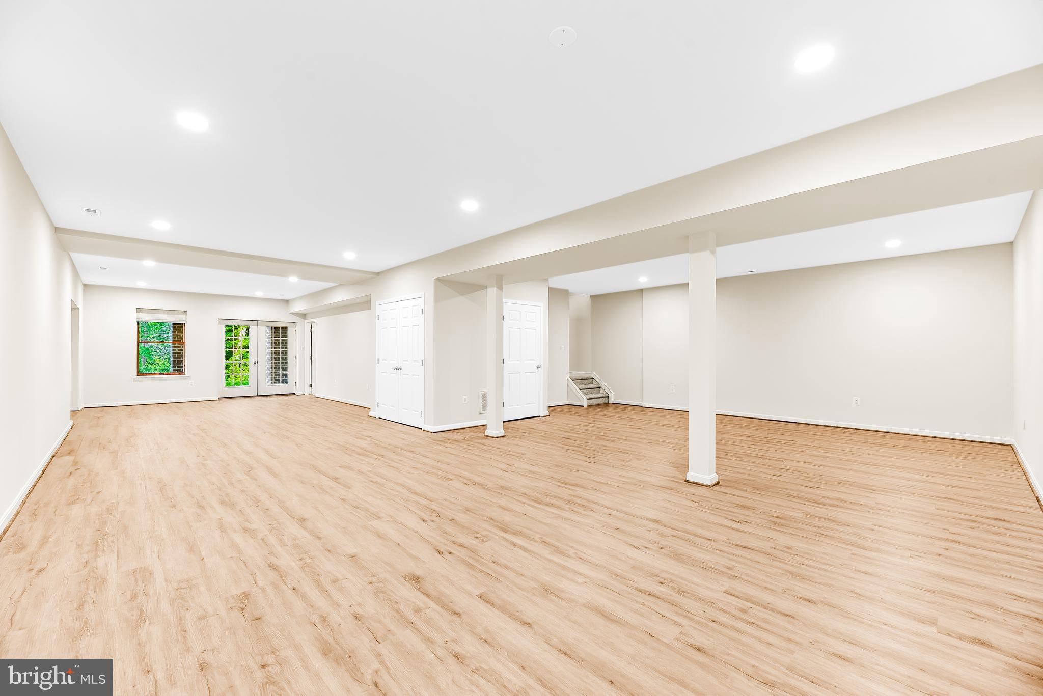 CANOE NECK CREEK - Residential