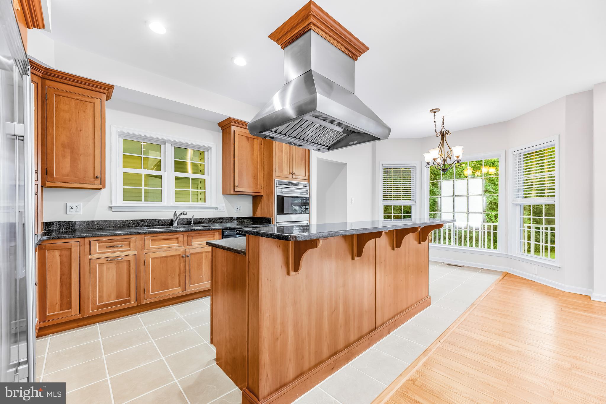 CANOE NECK CREEK - Residential