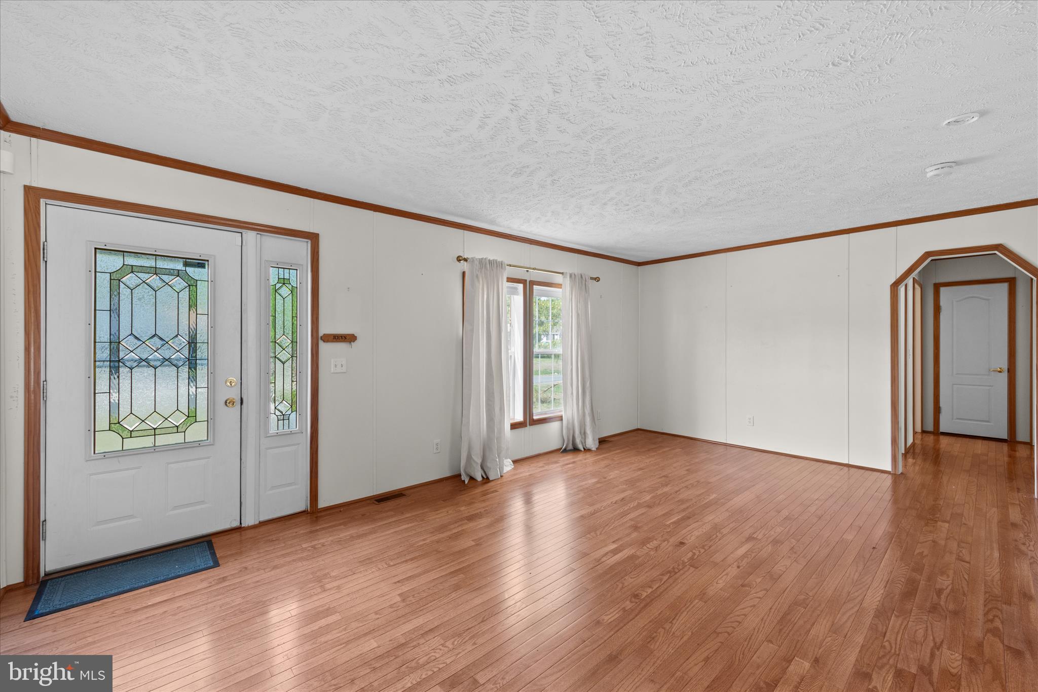 ANGOLA ESTATES - Residential