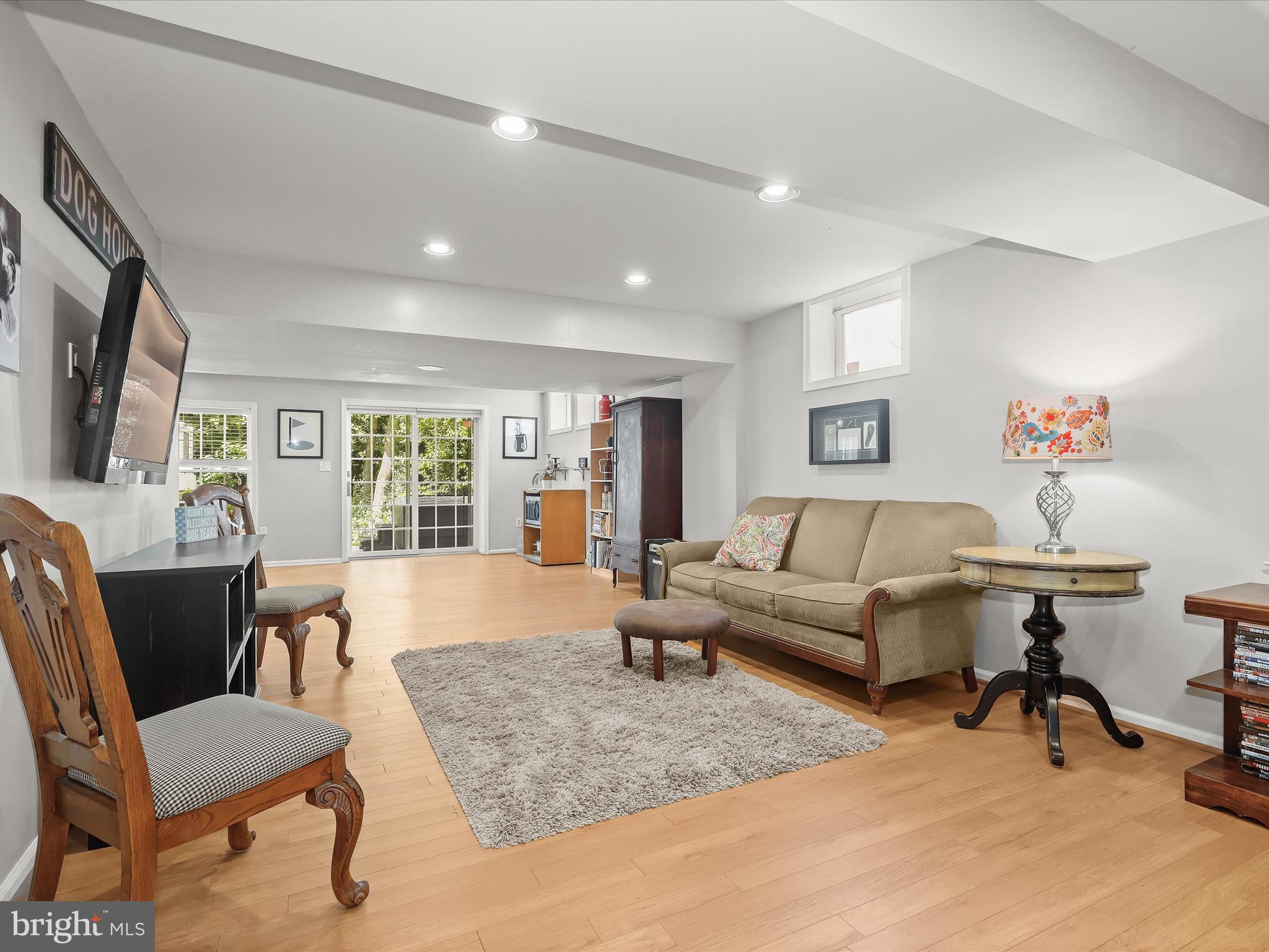 POINTERS RUN - Residential