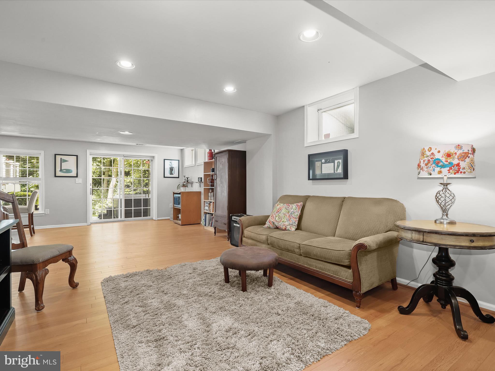 POINTERS RUN - Residential