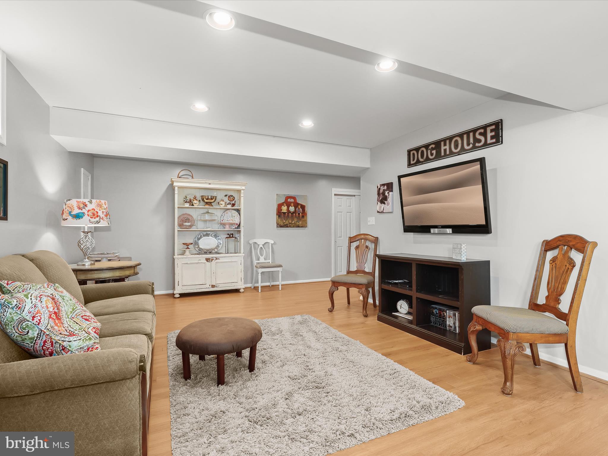 POINTERS RUN - Residential