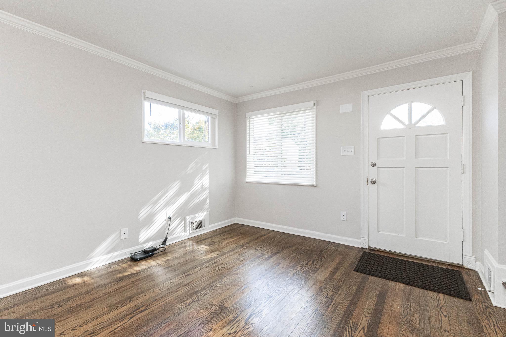 BEACON MANOR - Residential