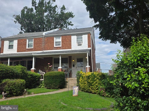 Townhouse For Sale - 1105 Cobbs St<br/> DREXEL HILL, PA 19026