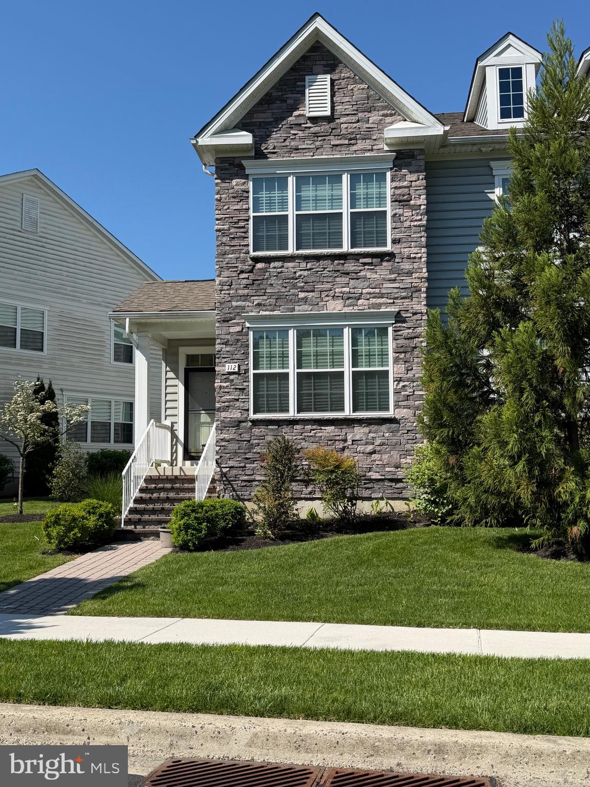 112 GRISSOM DRIVE