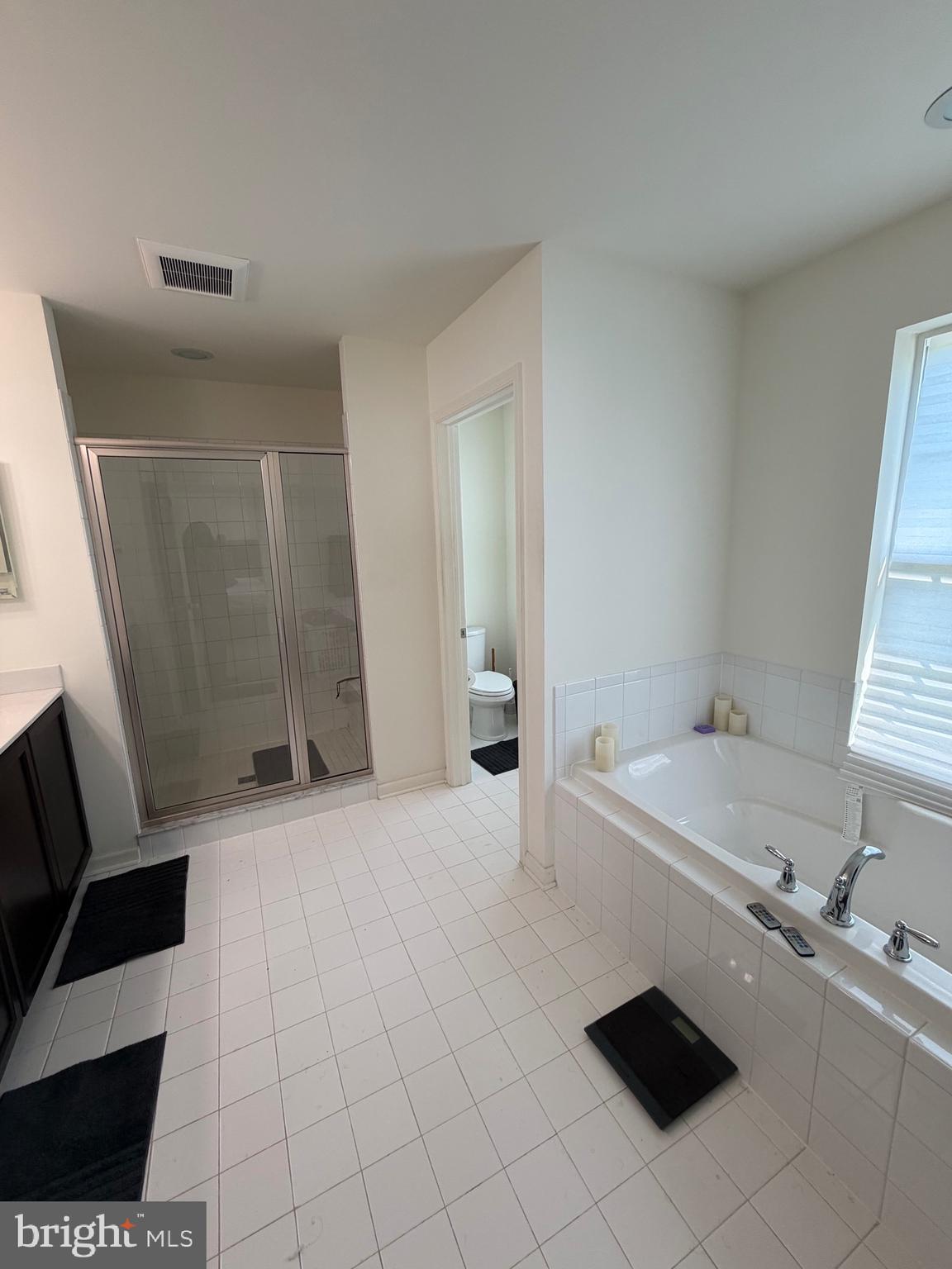 MERIDIAN CROSSING - Residential