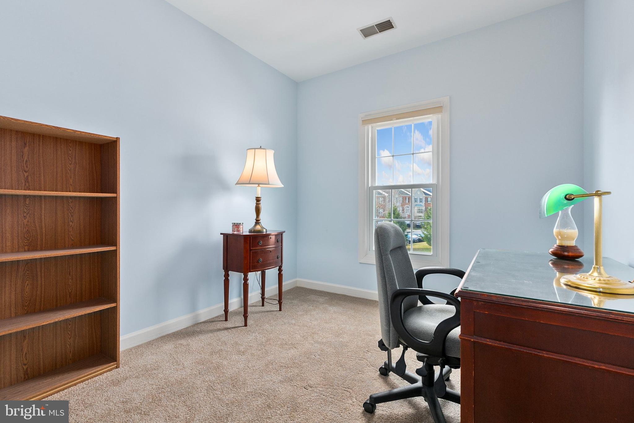 LYNDWOOD - Residential