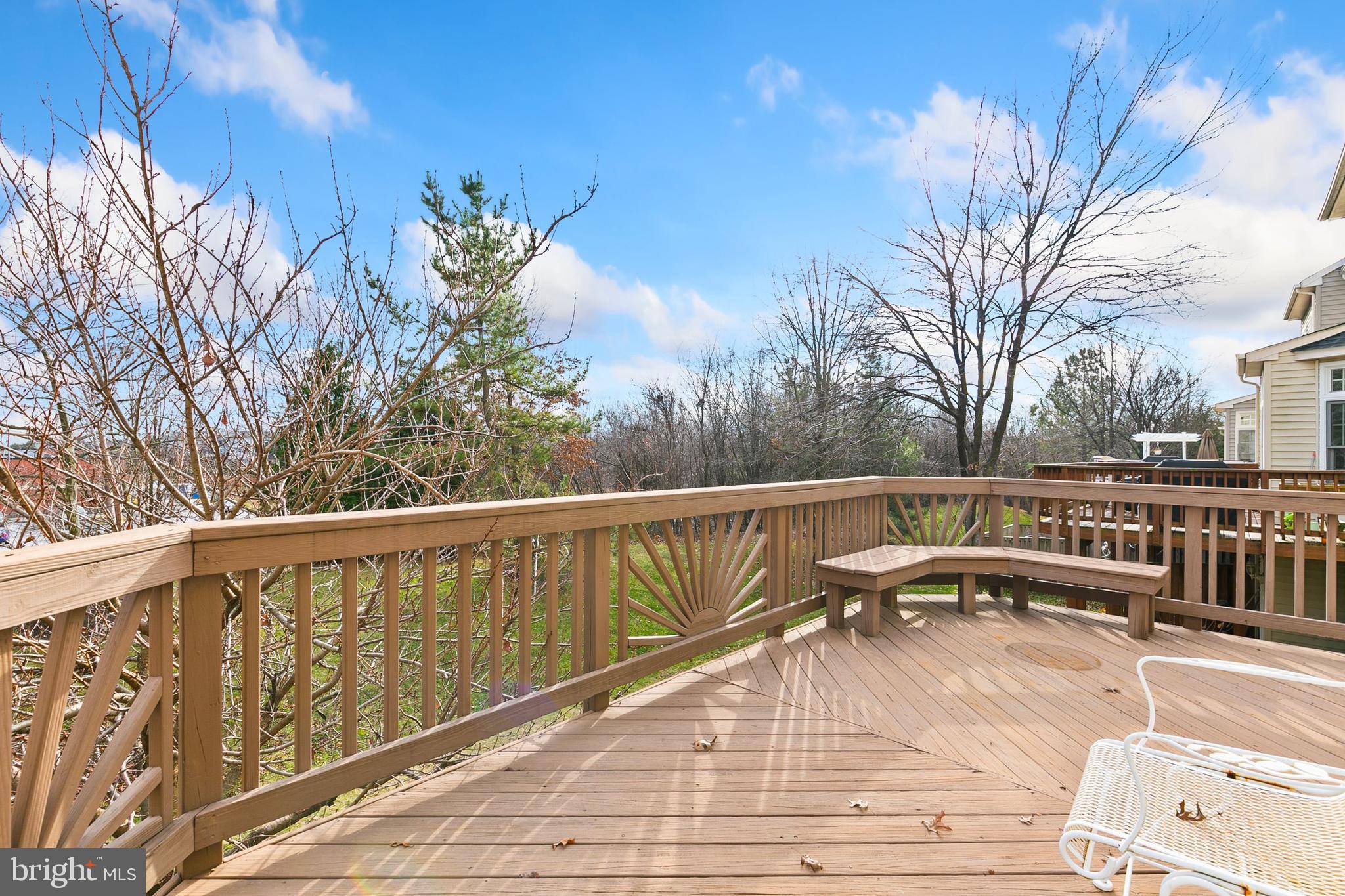 LYNDWOOD - Residential