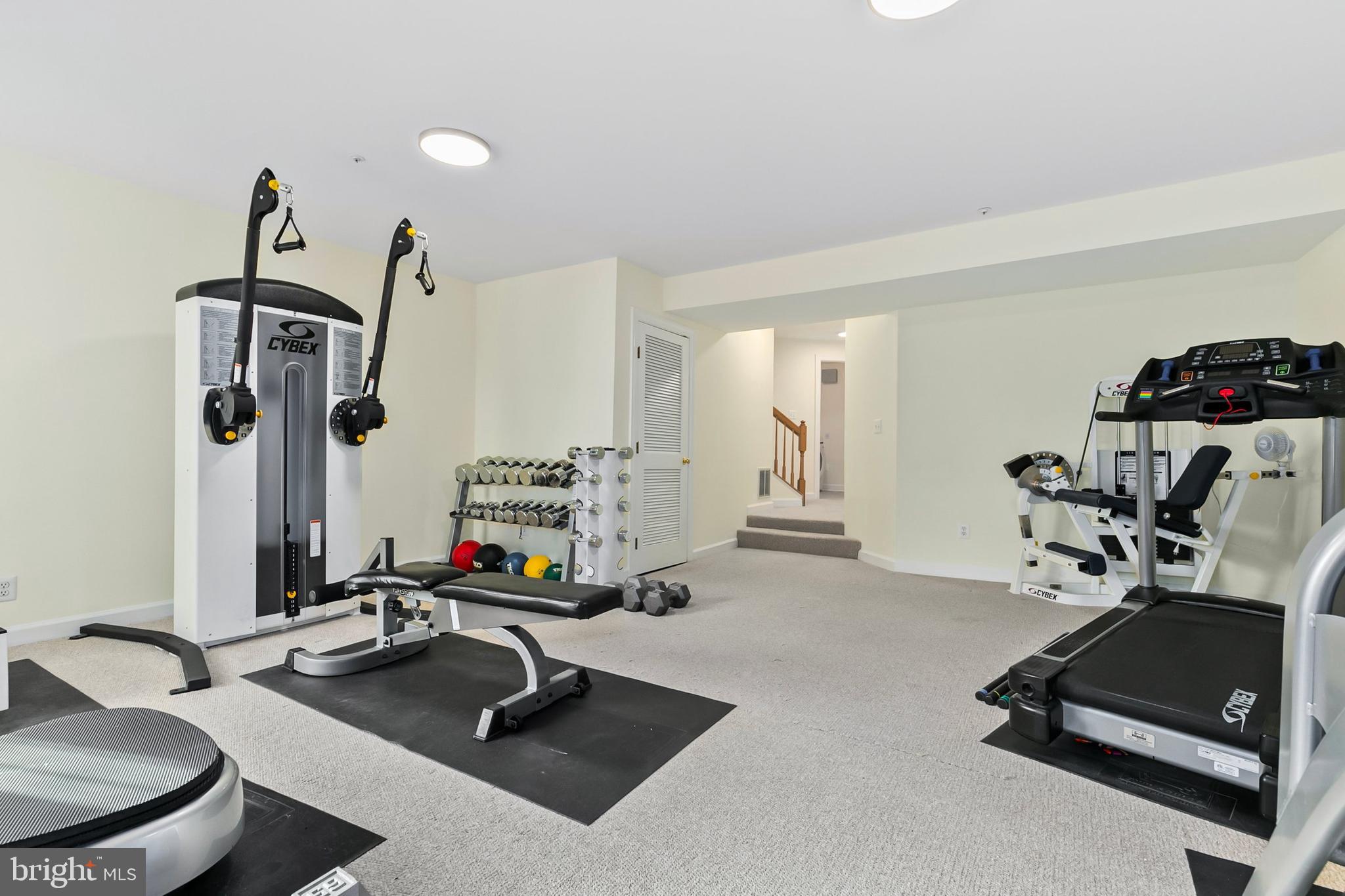 LYNDWOOD - Residential