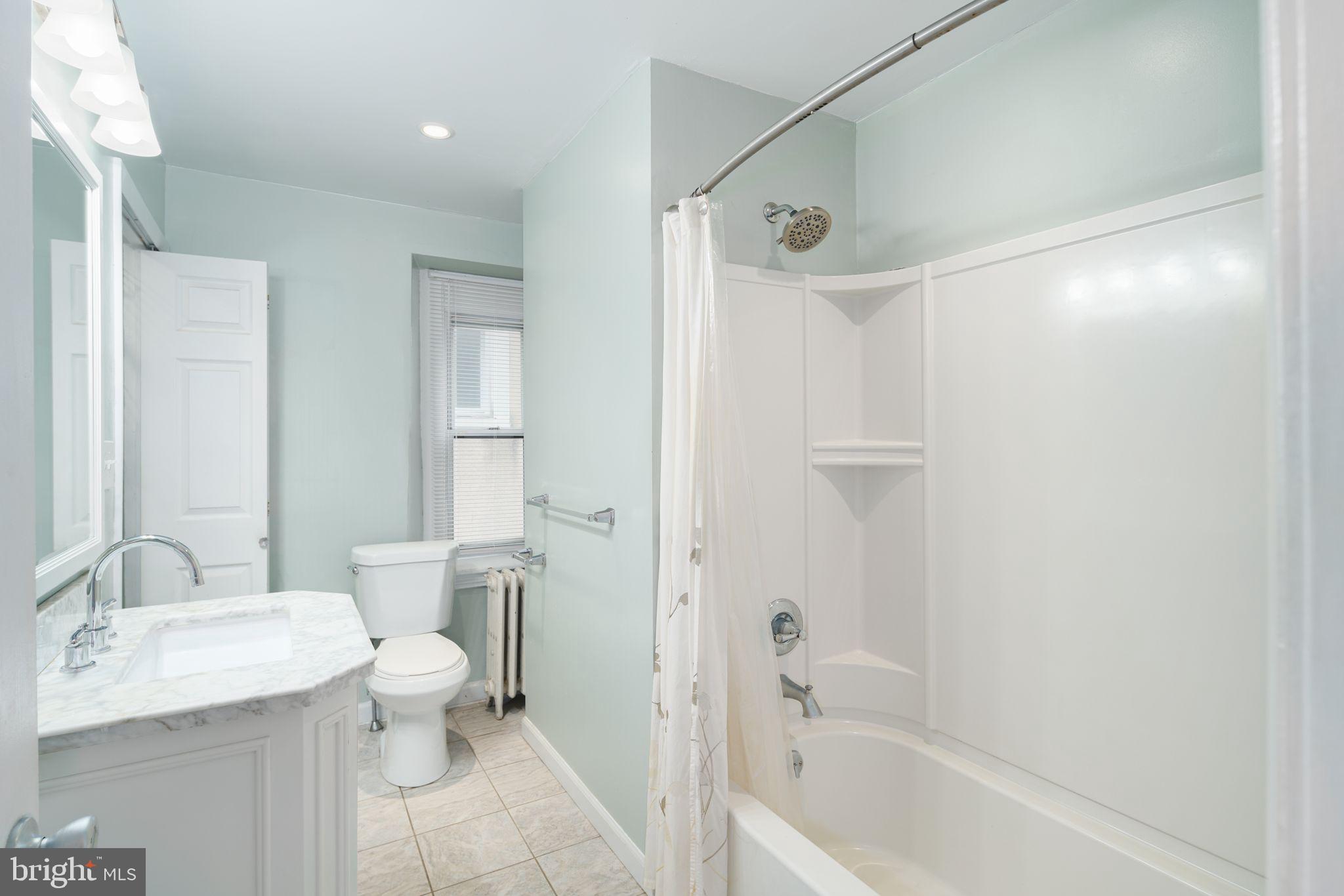 PHILADELPHIA - Residential Lease