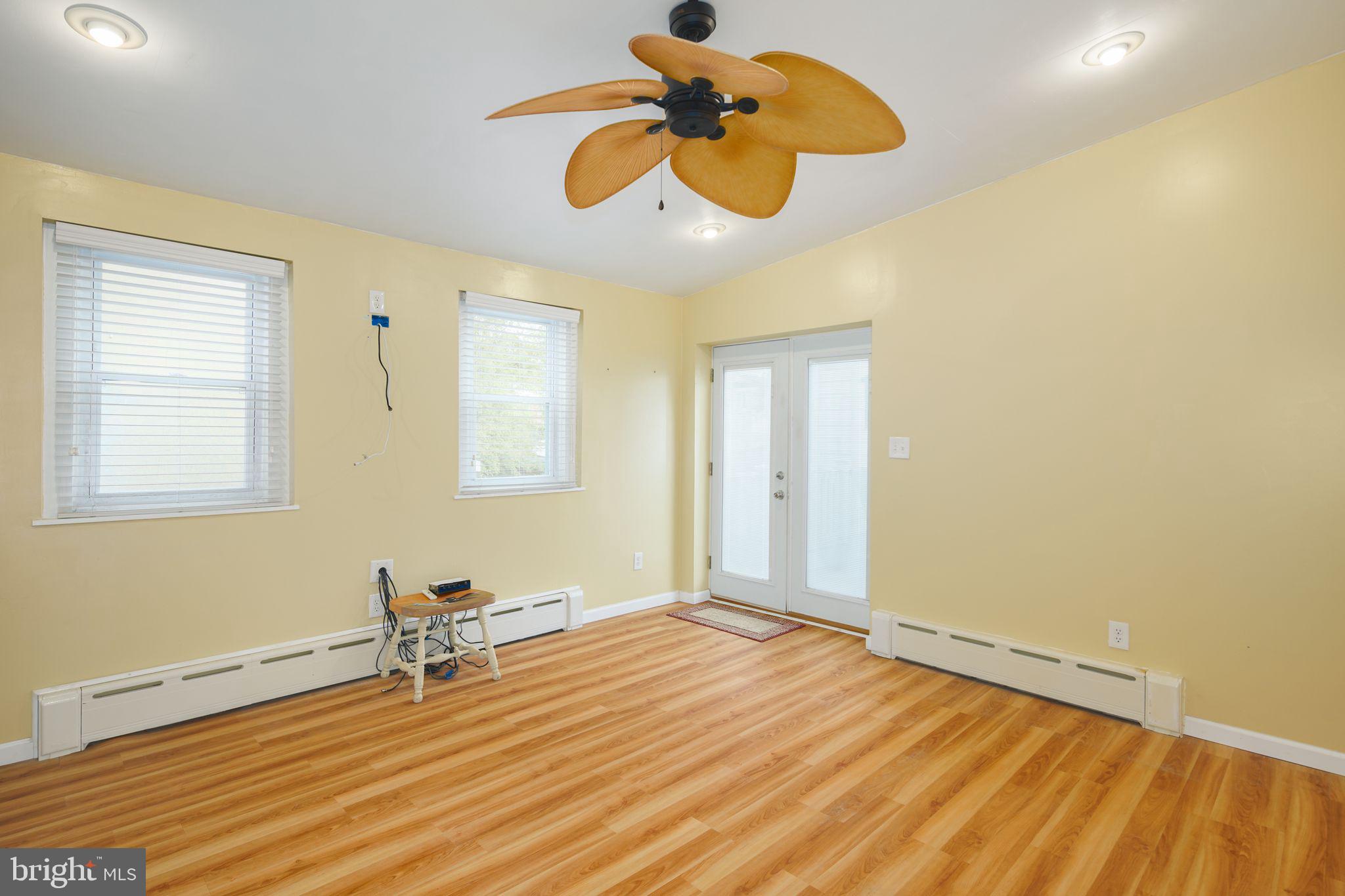 PHILADELPHIA - Residential Lease