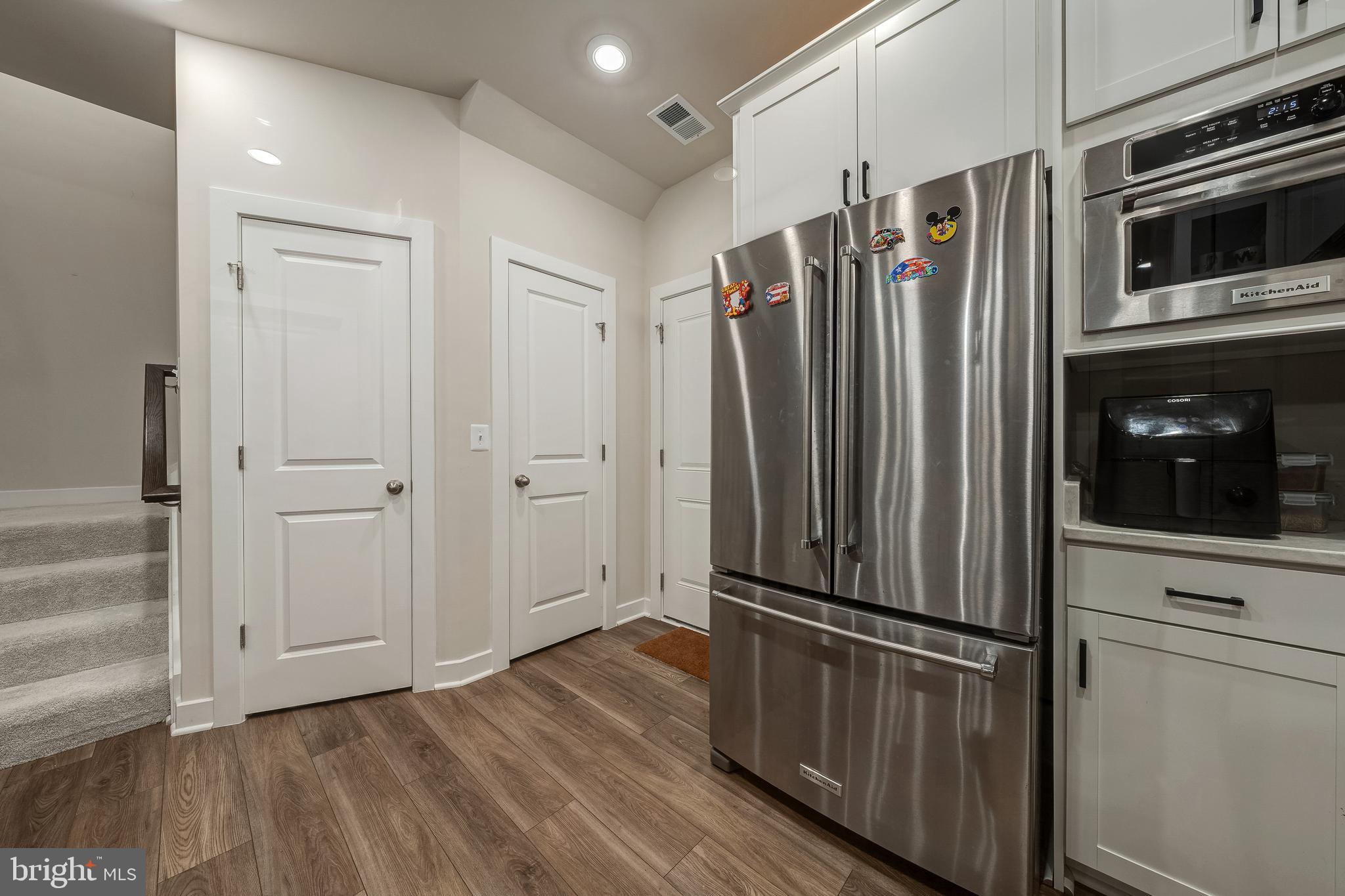 STERLING - Residential Lease