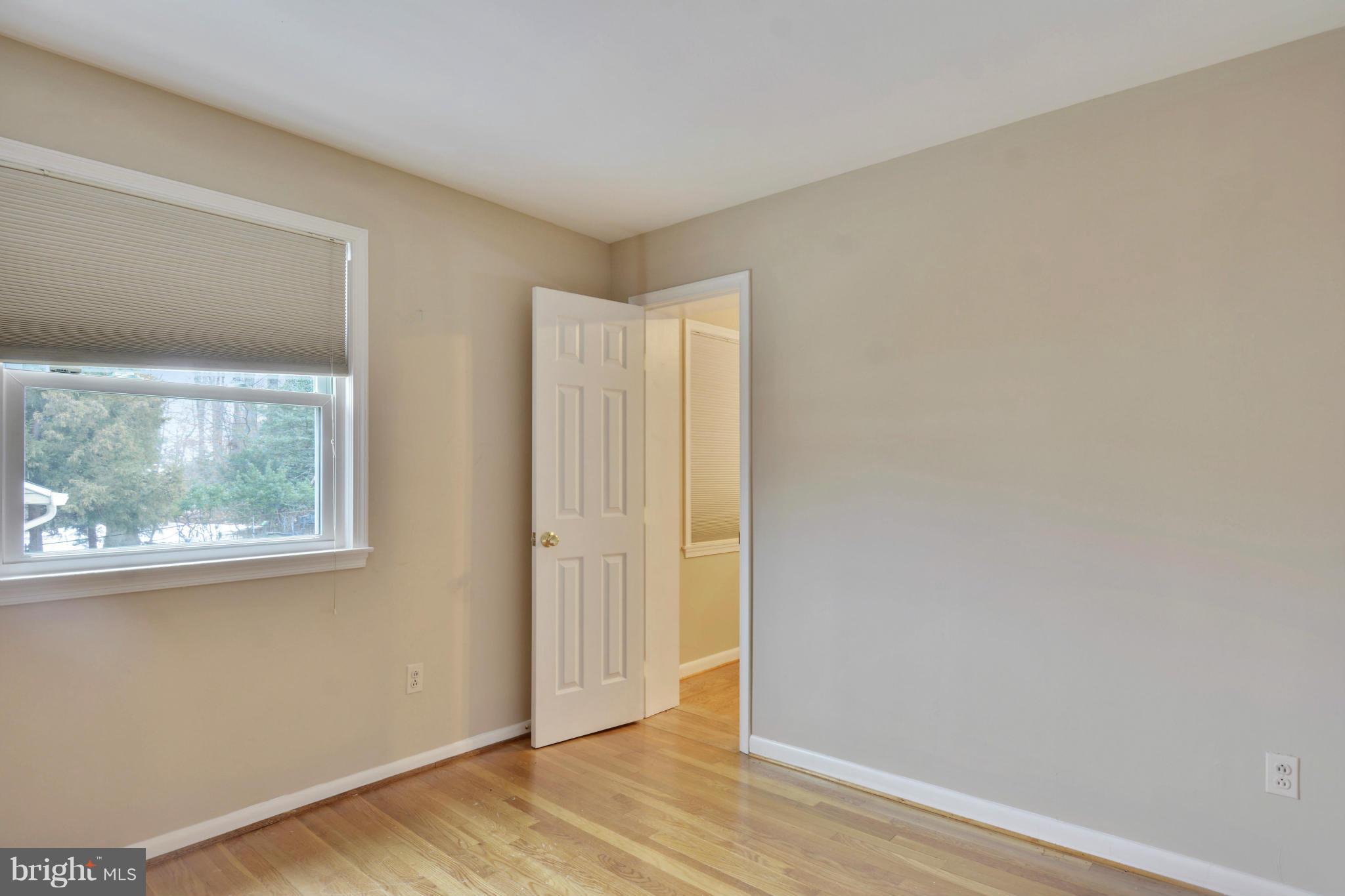 CALVERTON - Residential