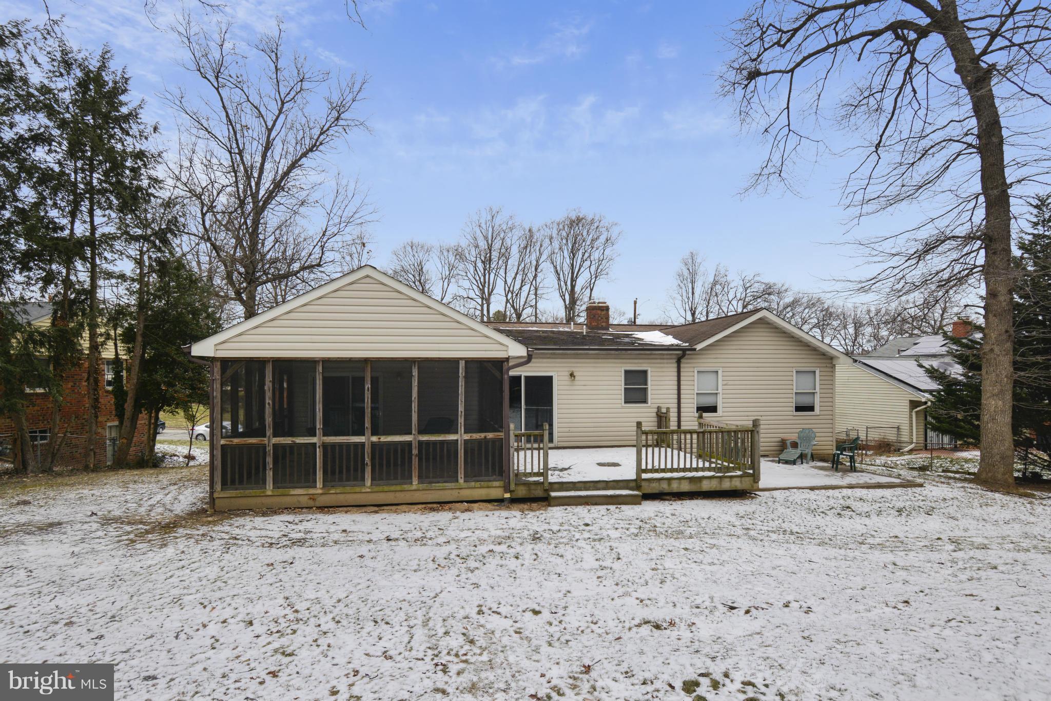 CALVERTON - Residential