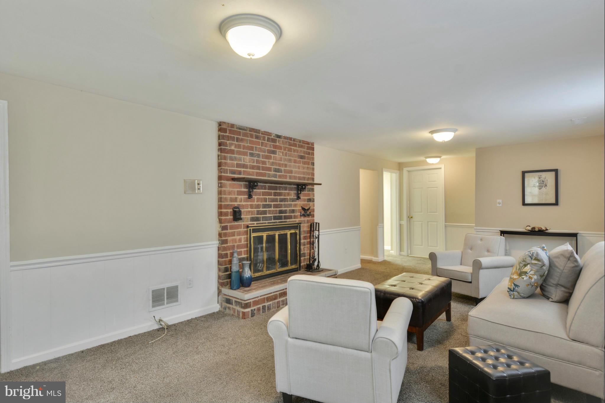 CALVERTON - Residential