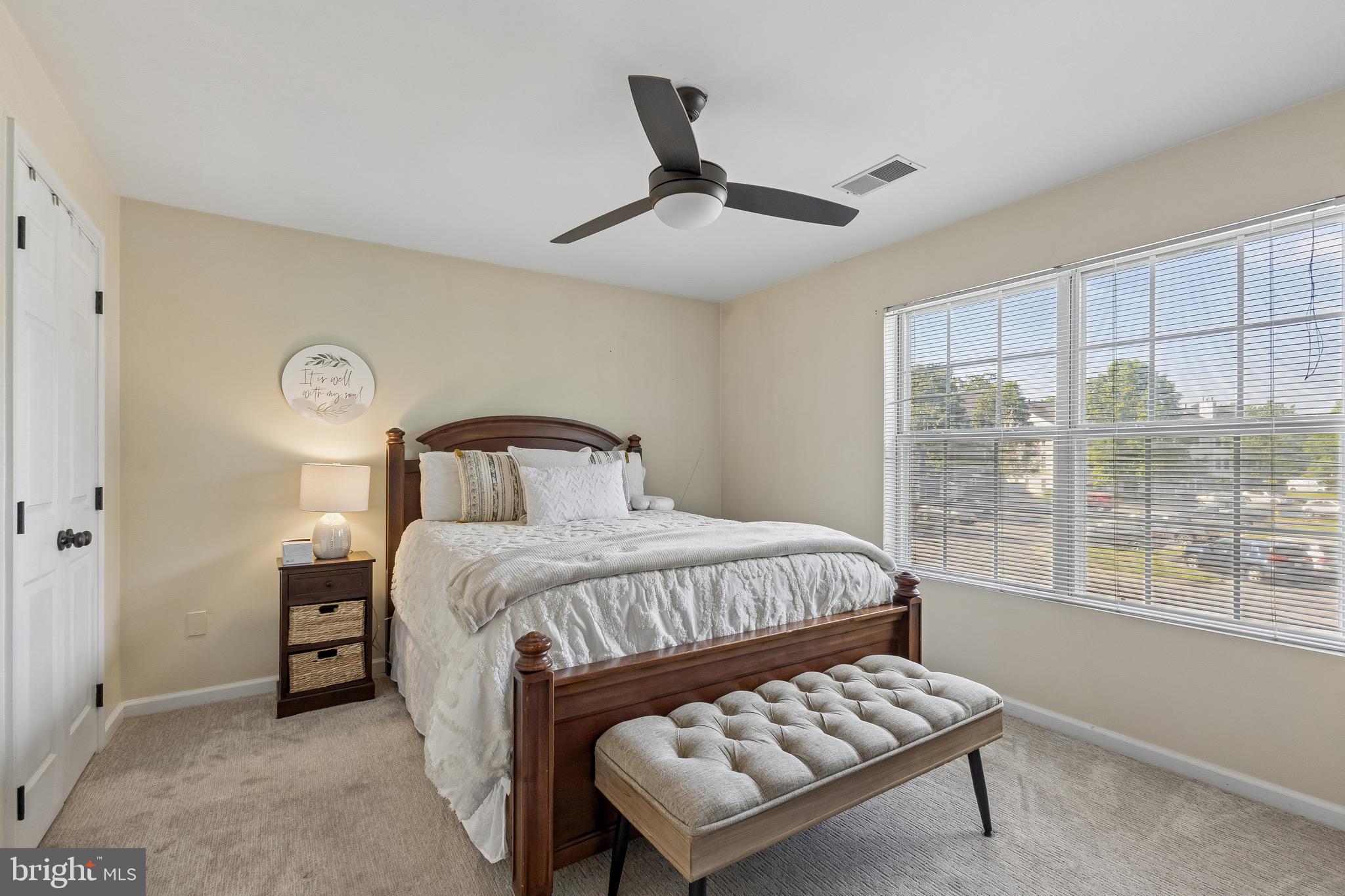 STRATFORD CONDO BULL RUN - Residential