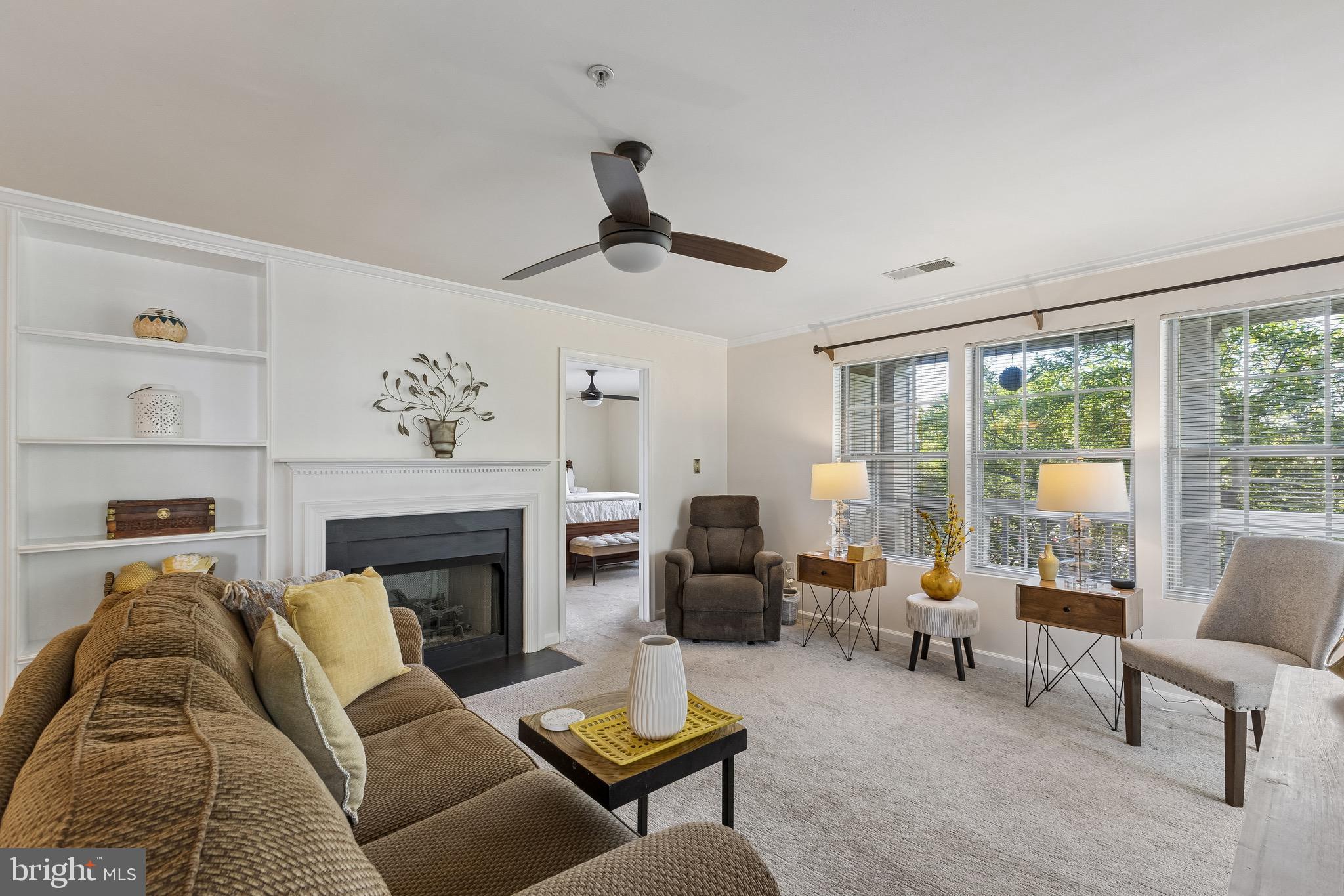 STRATFORD CONDO BULL RUN - Residential