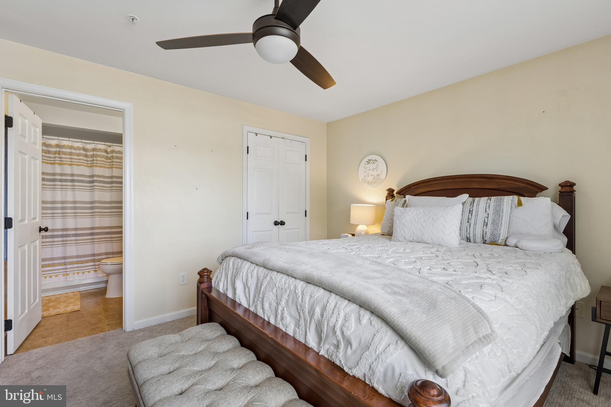 STRATFORD CONDO BULL RUN - Residential