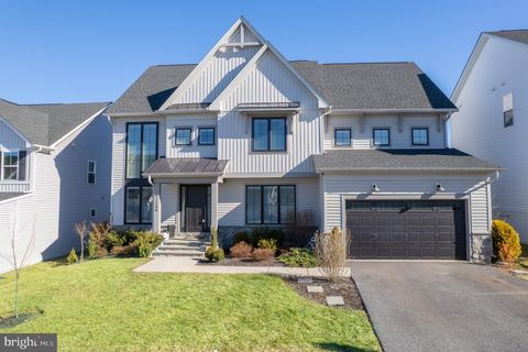 Homes For Sale - 11066 Emerald Crown Drive<br/> MONROVIA, MD 21770