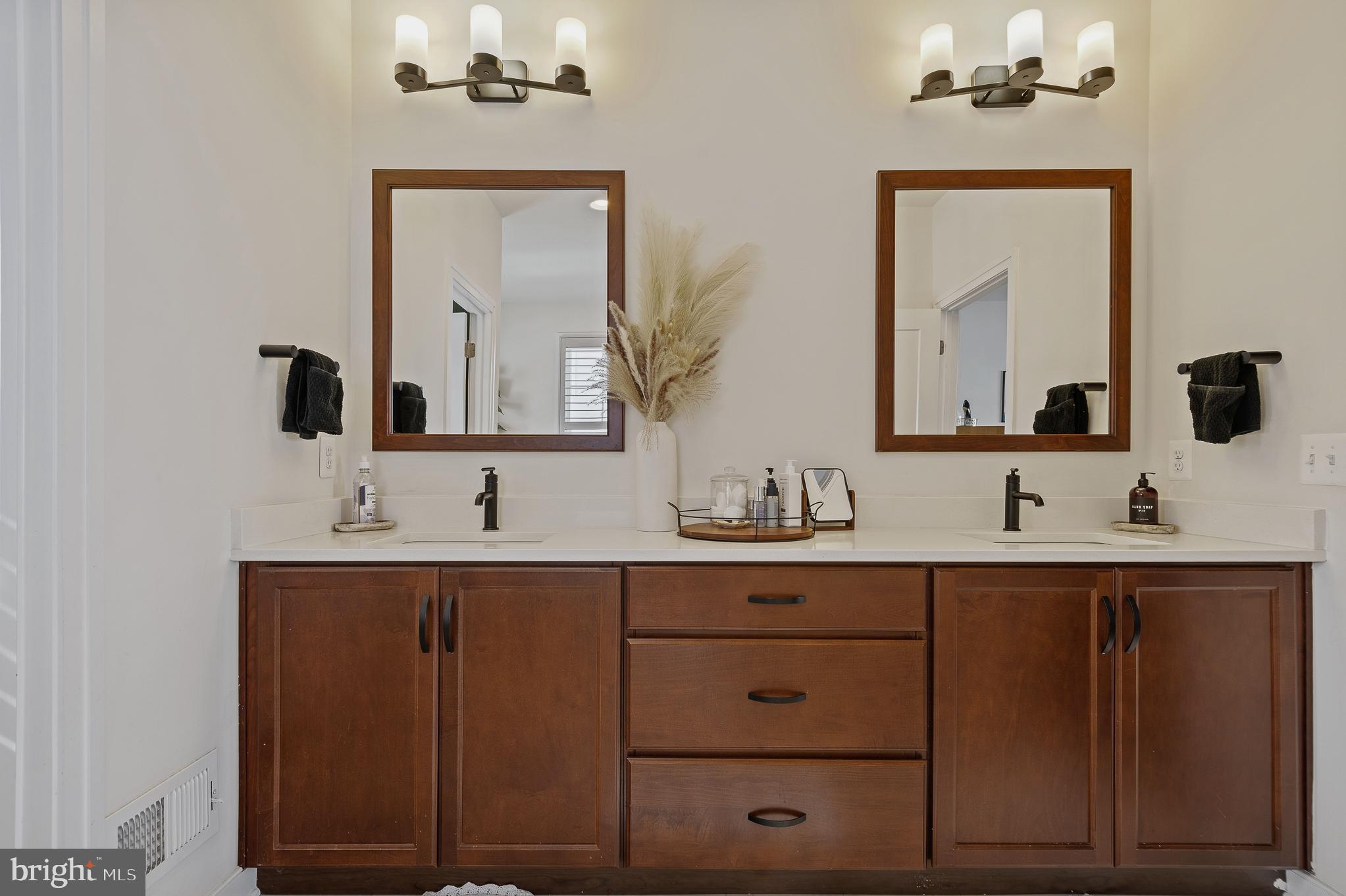 LANDSDALE - Residential