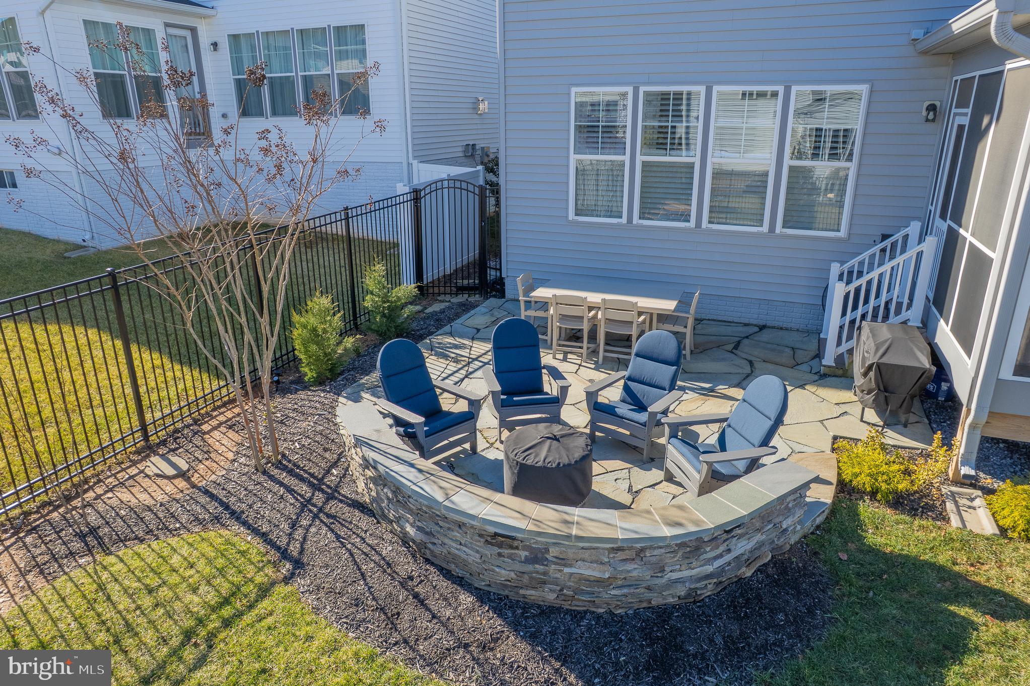 LANDSDALE - Residential