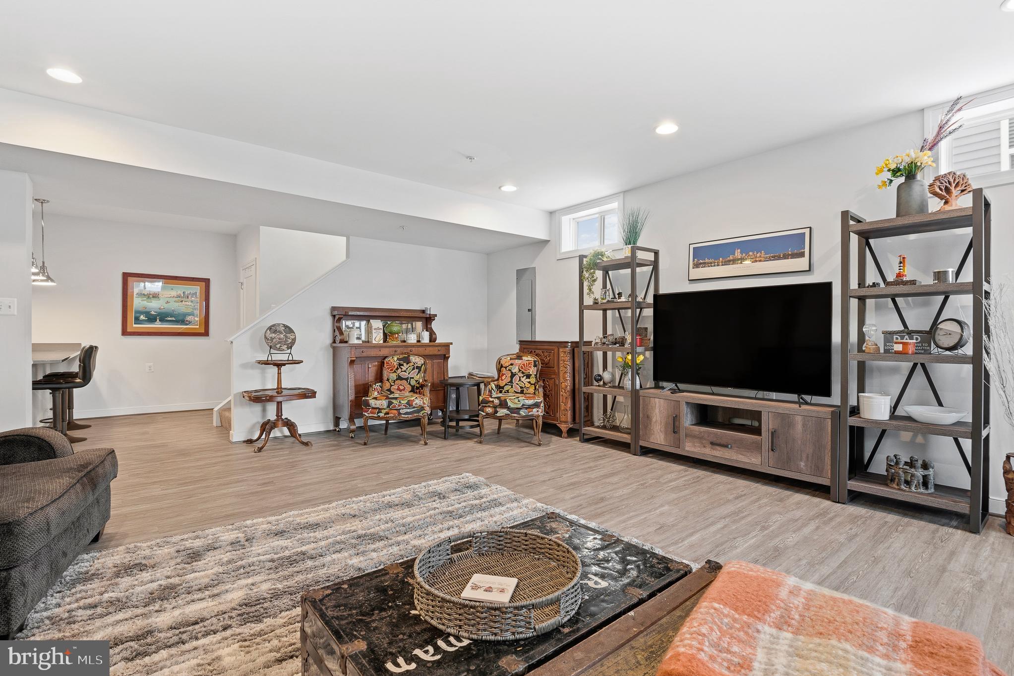 LANDSDALE - Residential