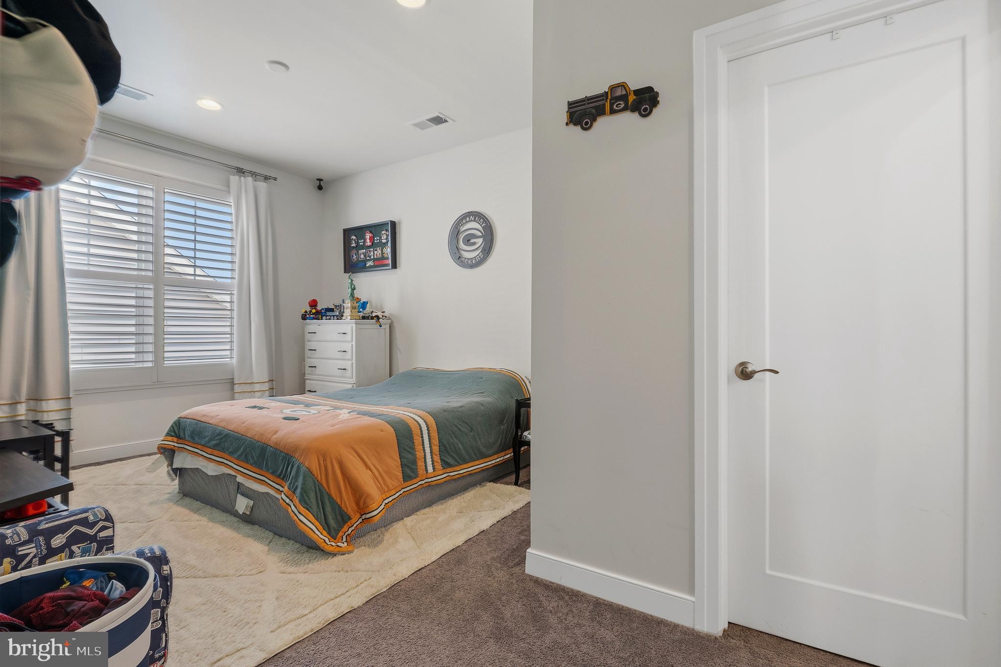 LANDSDALE - Residential