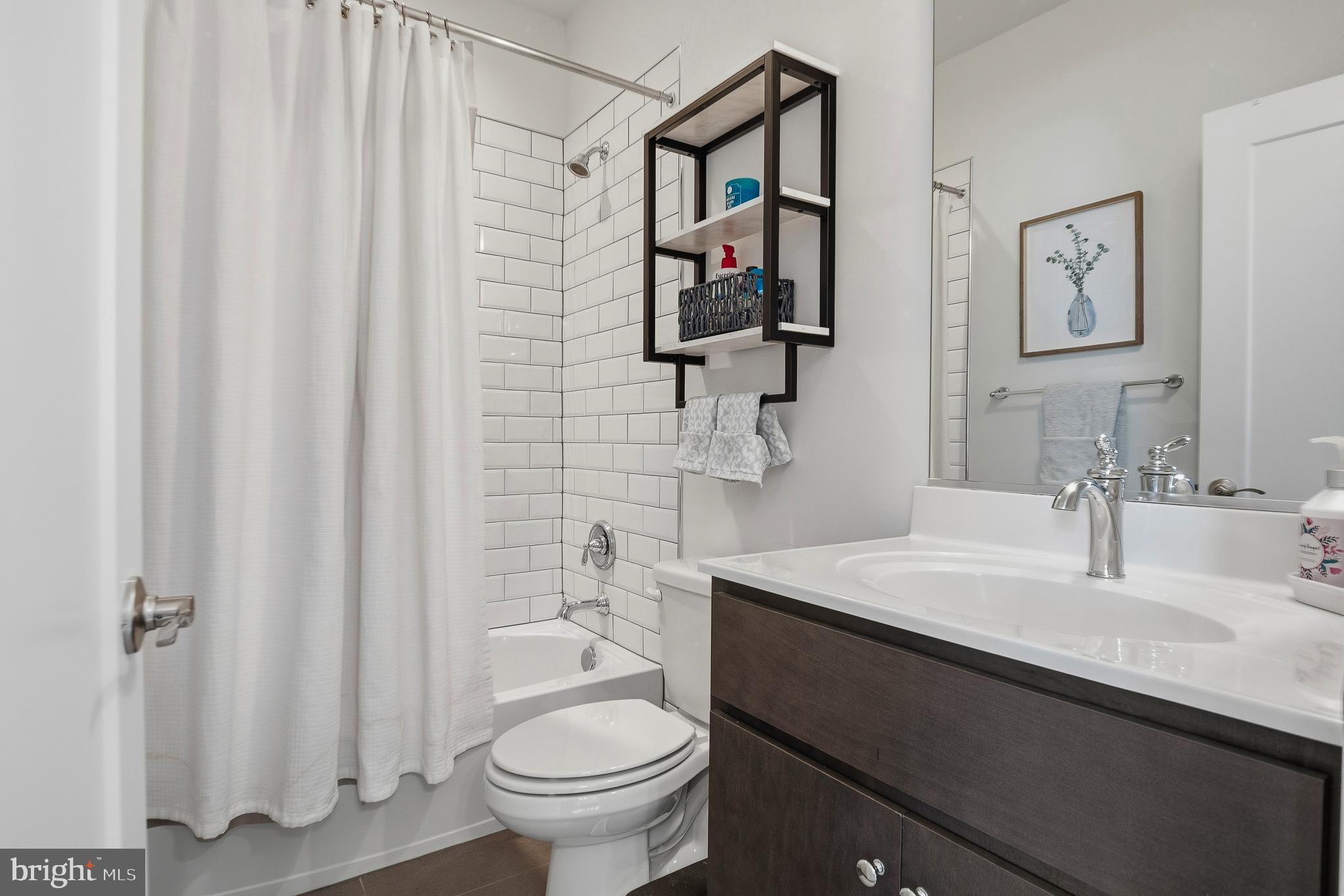 LANDSDALE - Residential