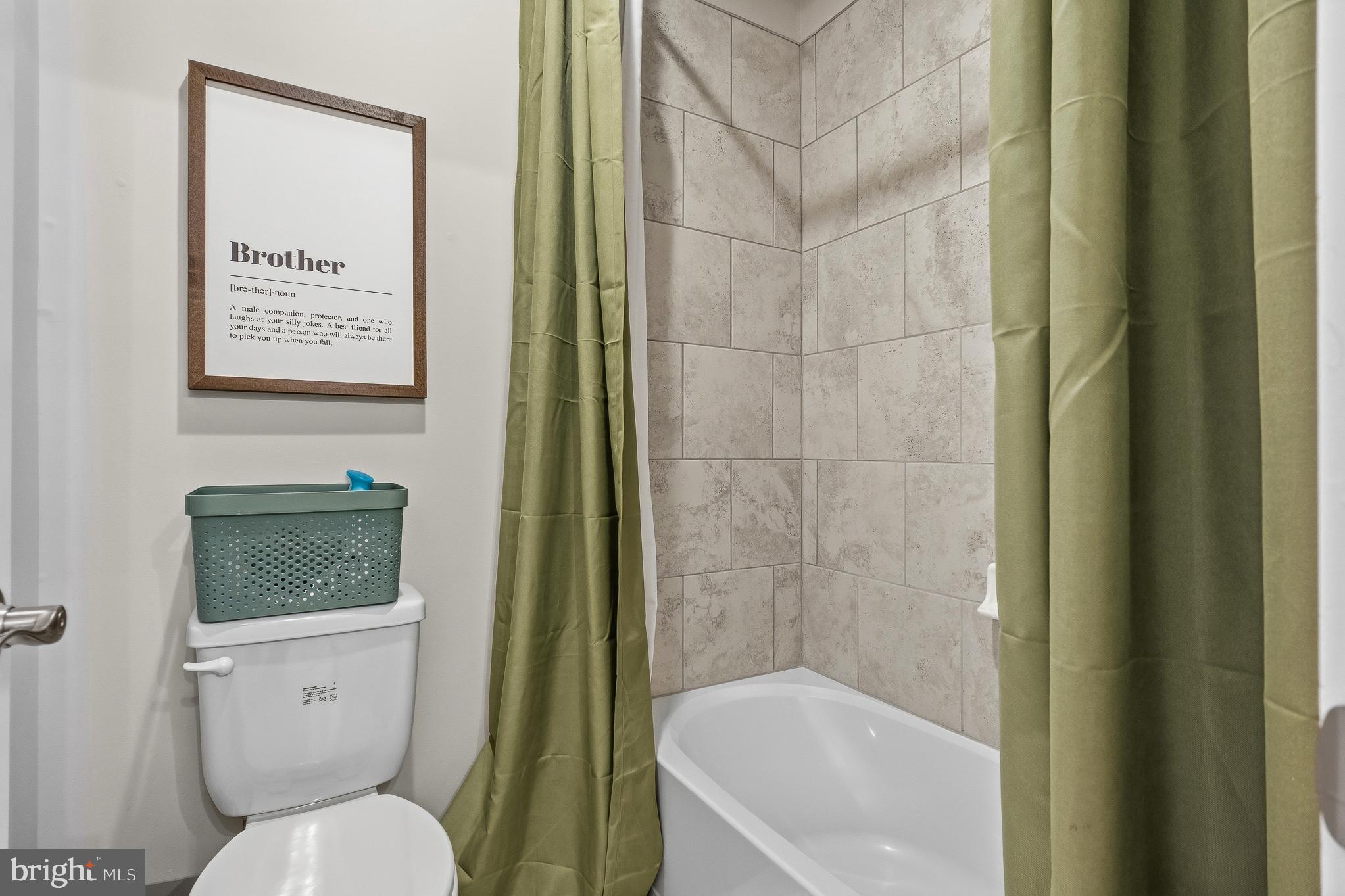 LANDSDALE - Residential