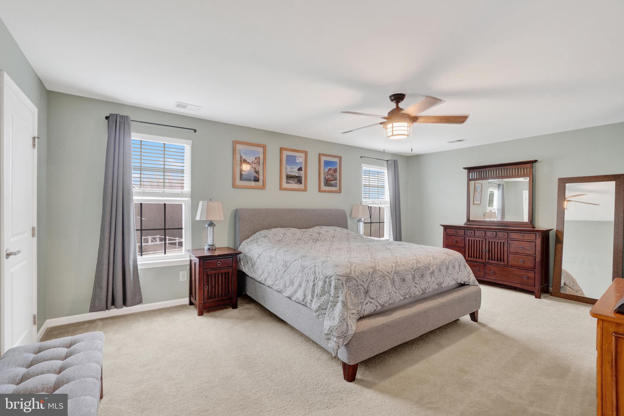 FREEDOM CROSSING - Residential