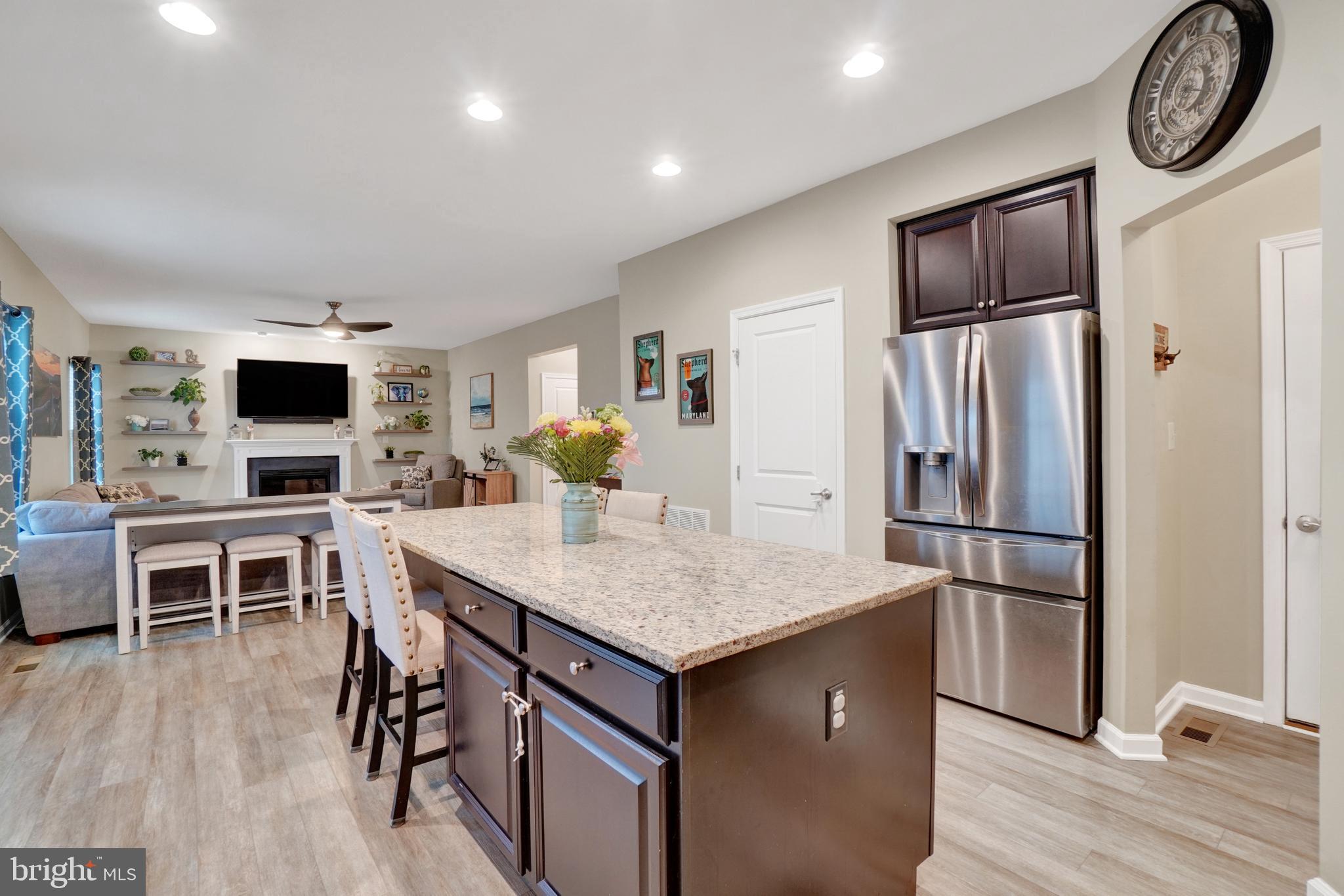 FREEDOM CROSSING - Residential