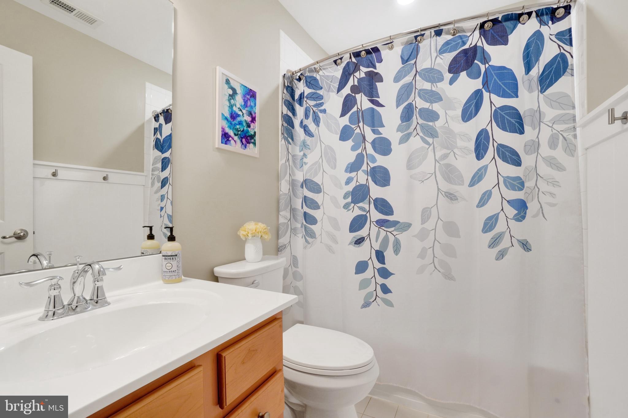 FREEDOM CROSSING - Residential